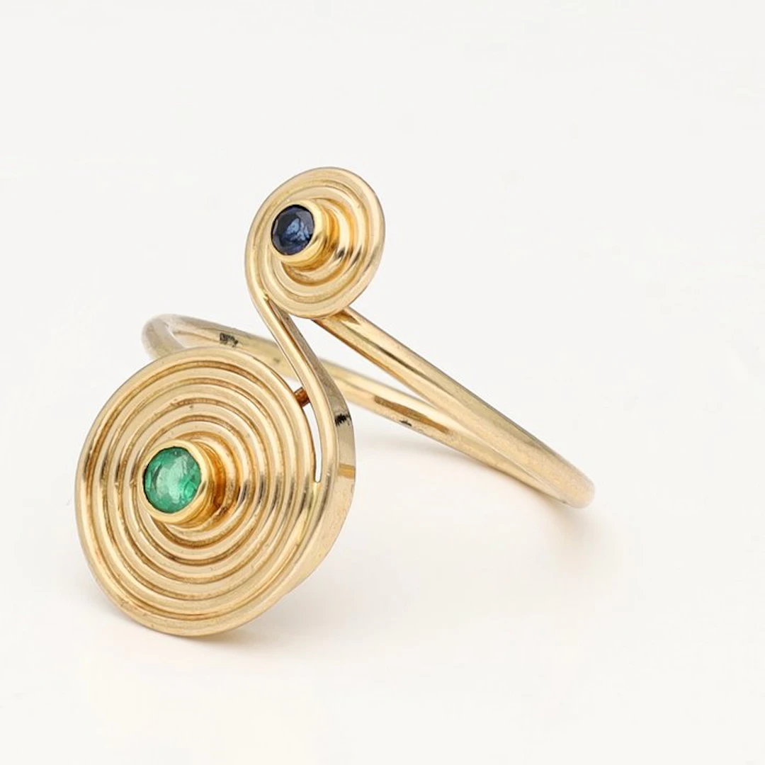 Ring - 14 kt. Yellow gold - 0.15ct. tw. Emerald - Sapphire