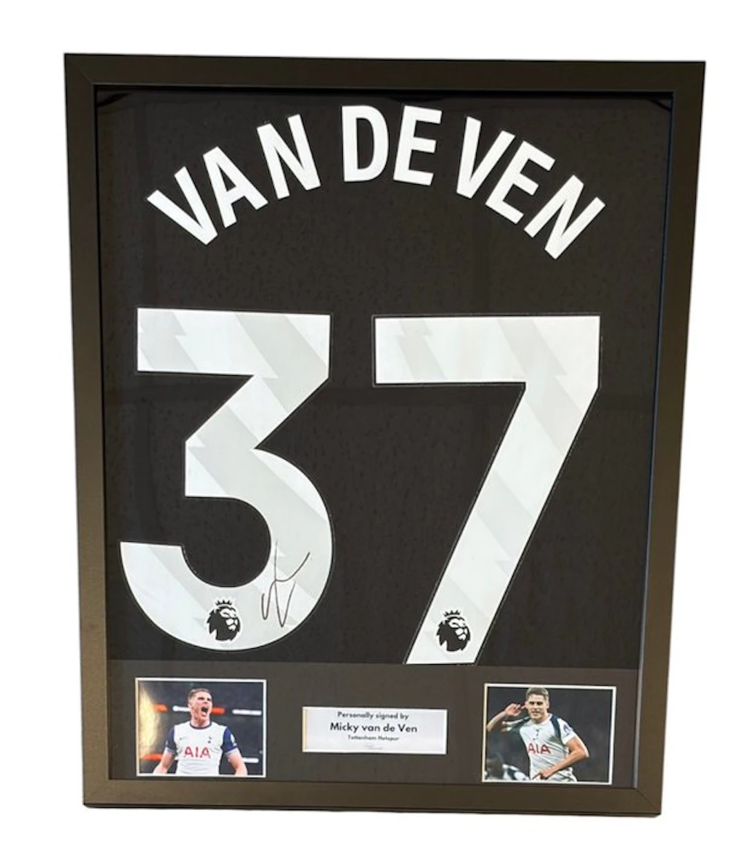 Tottenham - English Football League - Micky van de Ven - Football jersey