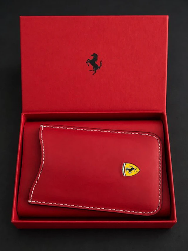 Case with box - Ferrari