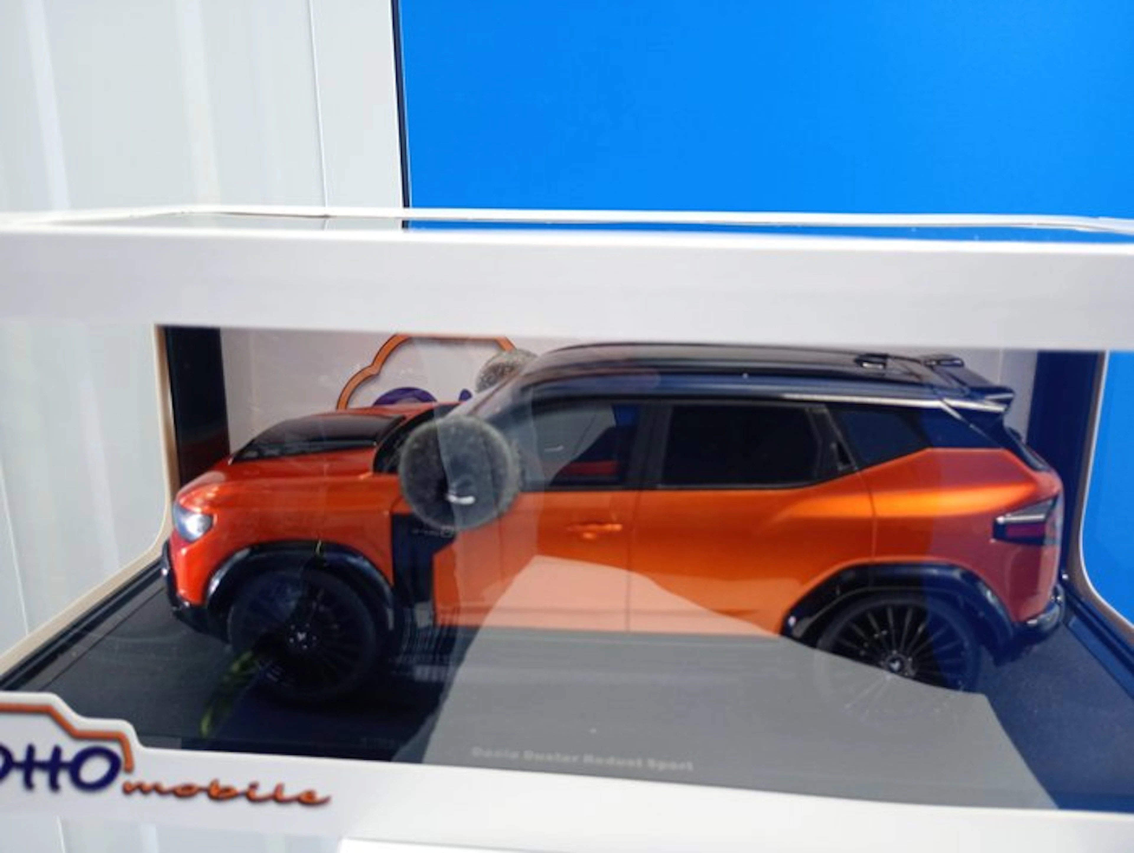 Otto Mobile 1:18 - Model race car - Dacia Duster Redust Sport 4x2 Hybrid