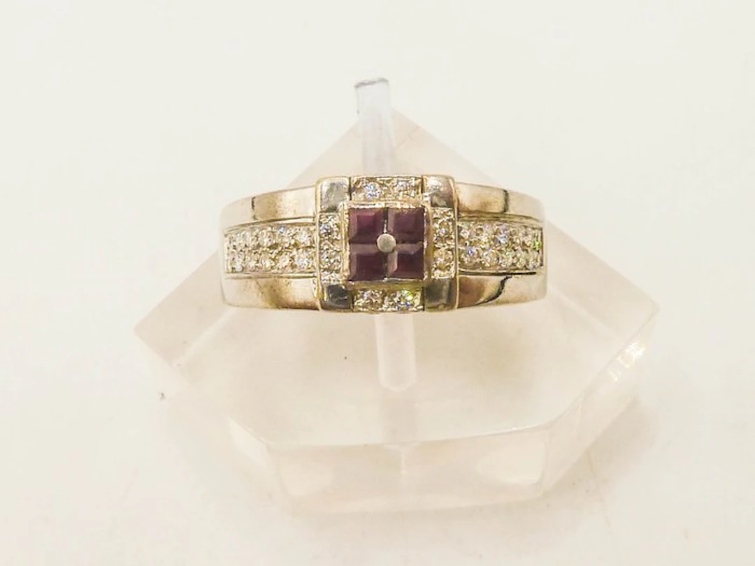 Leo Pizzo - Ring - 18 kt. White gold Ruby - Diamond