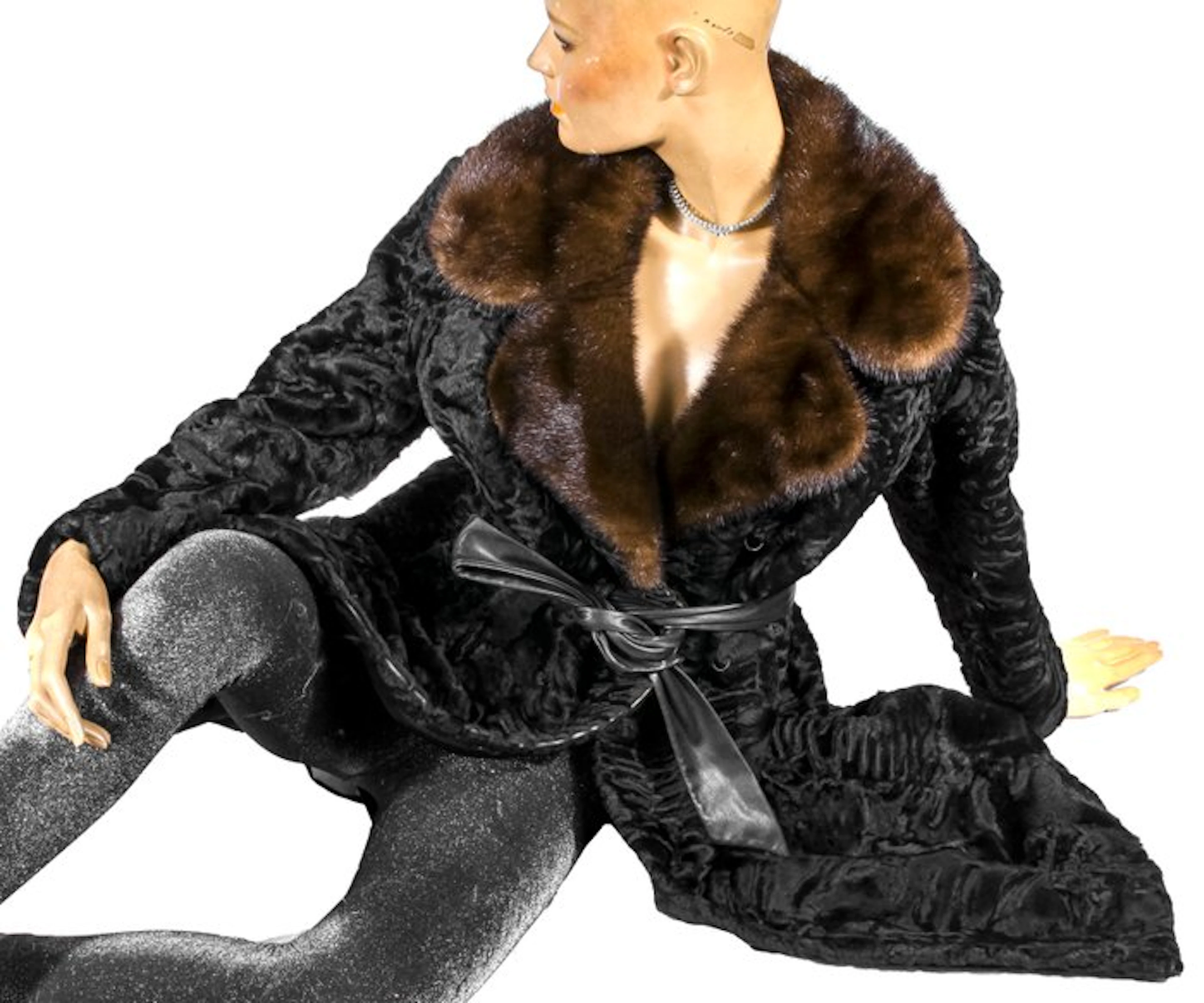Artisan Furrier - Fur coat