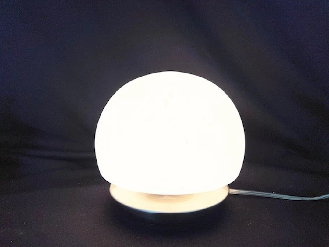 Steinhauer - in-housedesign - Table lamp - Handmaid - Opaline glass - Touché.