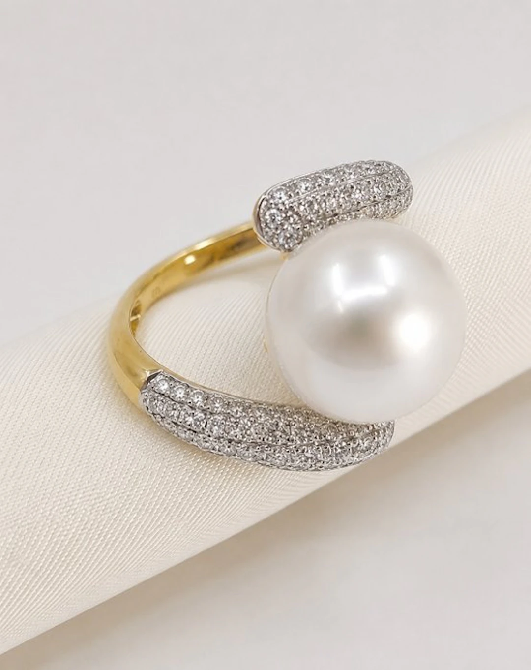 Ring - 18 kt