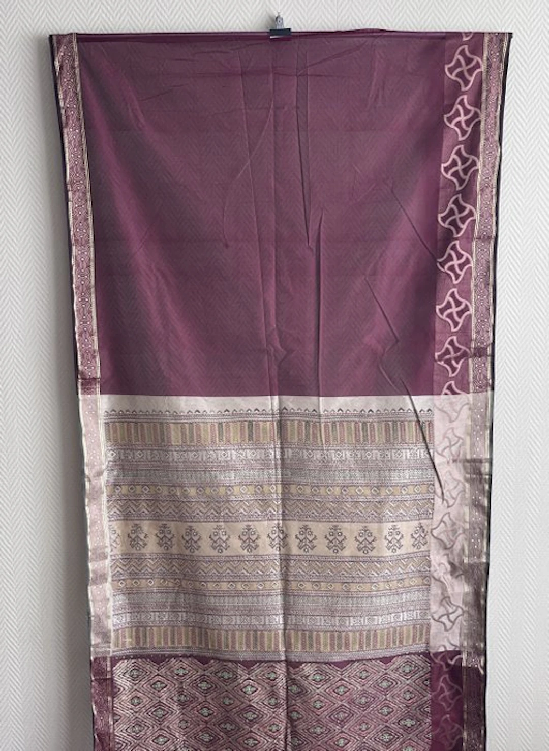 Traditional Sari - Brocade with gold thread - India - 20th century
