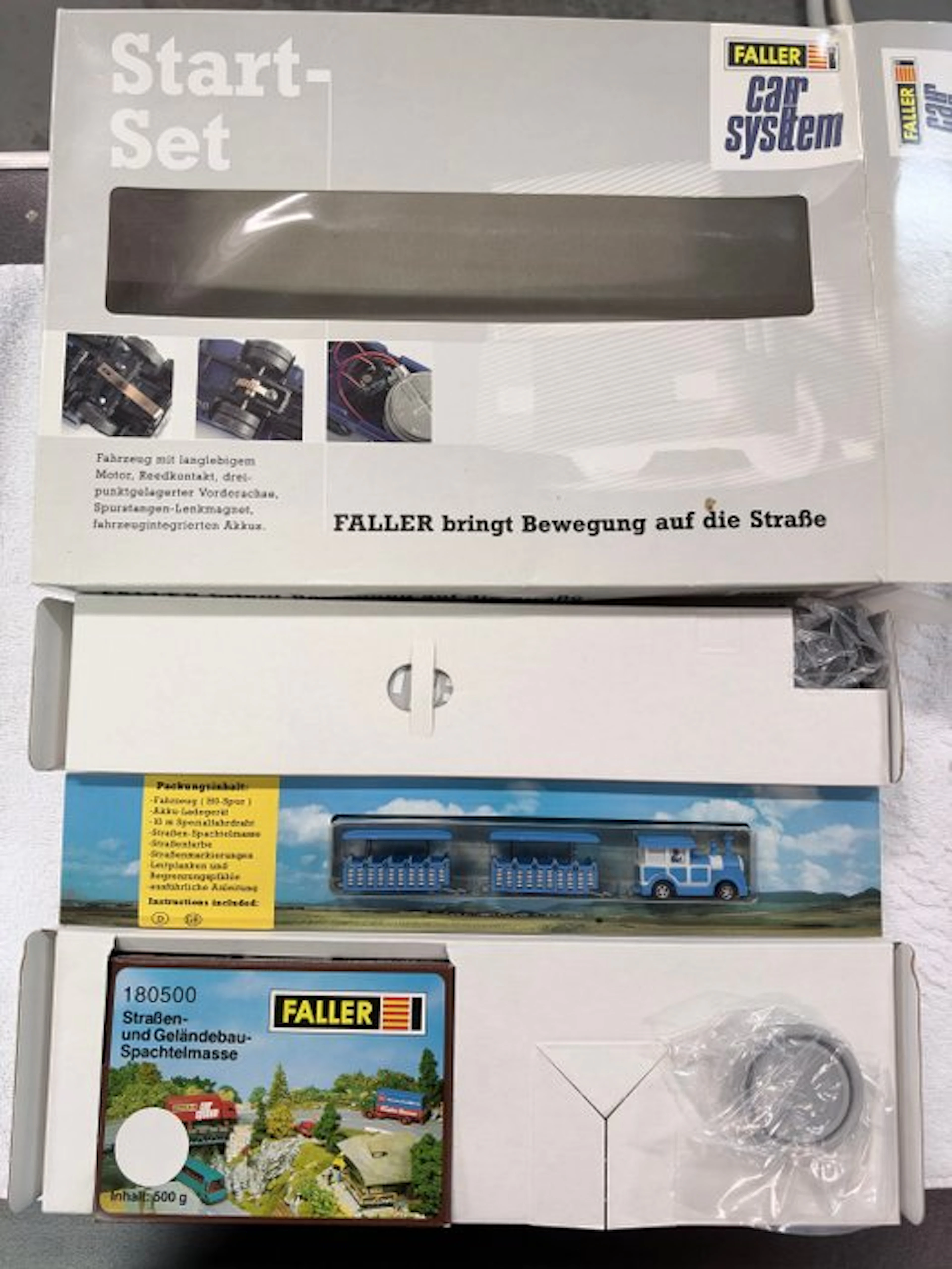 Faller H0 - Model train scenery (1) - FALLER Start Set...