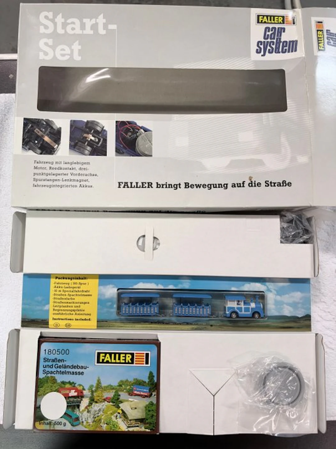 Faller H0 - Model train scenery (1) - FALLER Start Set...