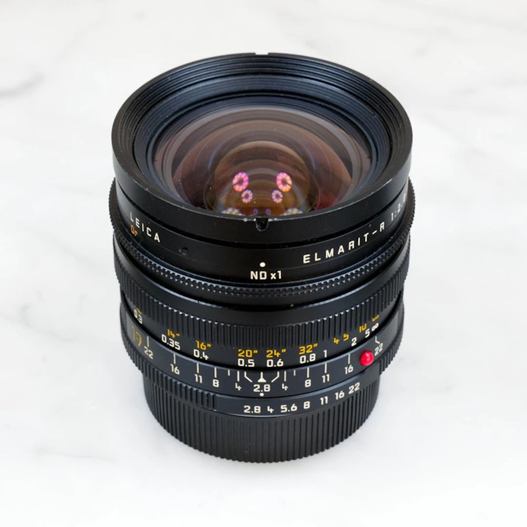 Leica Elmarit-R 19mm f/2.8 (11258) - with 12546...