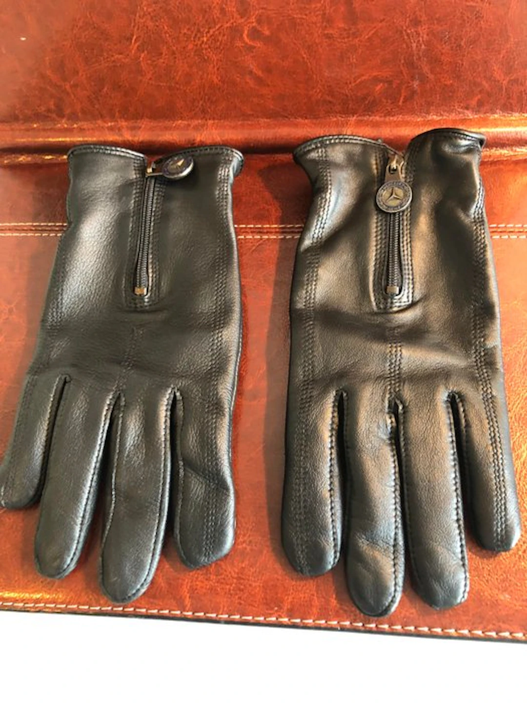 Accessory - Mercedes-Benz - Mercedes-Benz Classic Gloves / Handschoenen