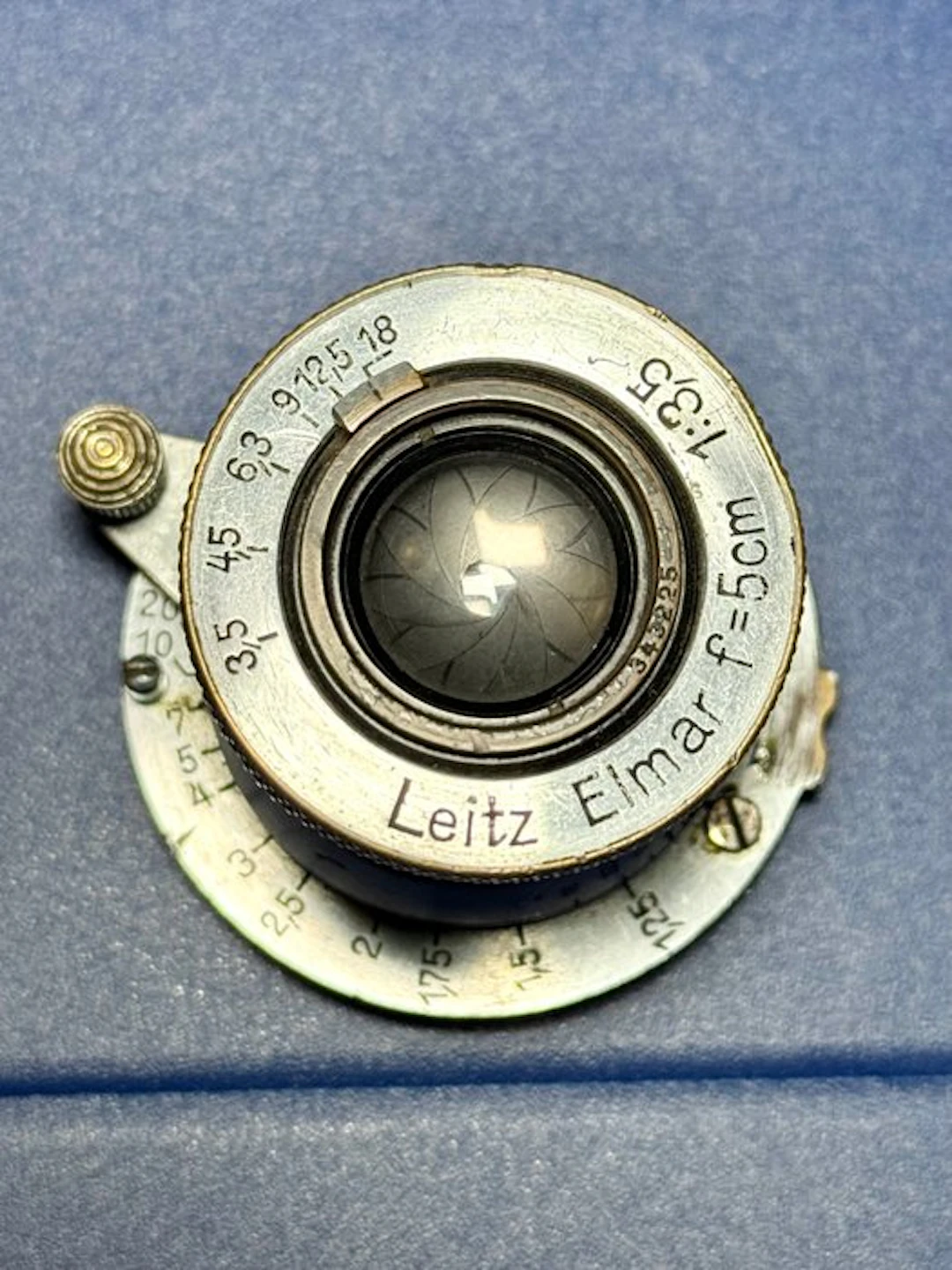 Leitz Elmar 5cm f/3.5 Camera lens
