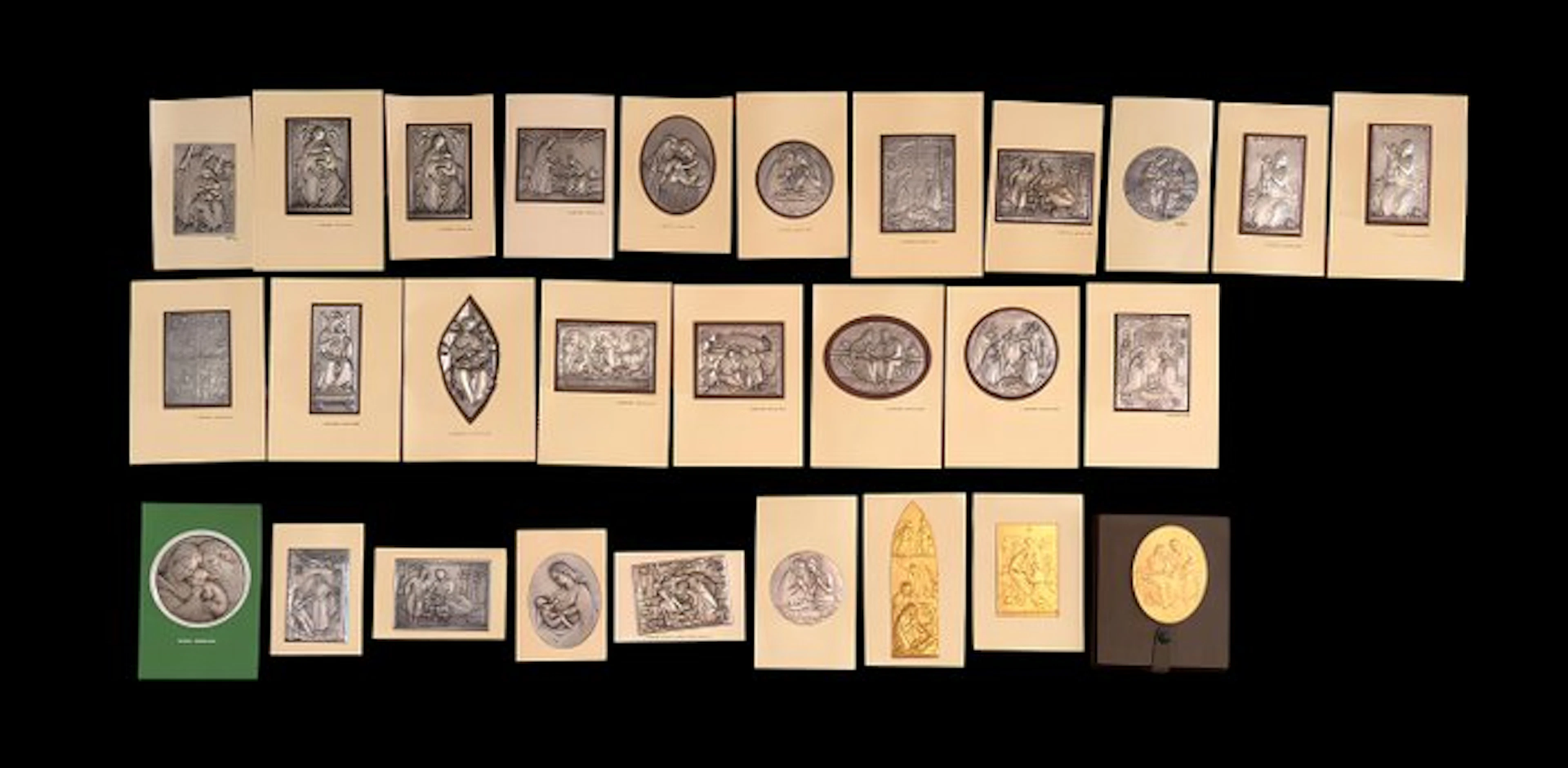 Enrico Manfrini - Collection of 28 small plaques and...