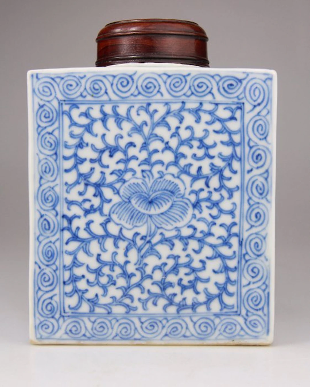 Box - Porcelain - Chinese Porcelain Box