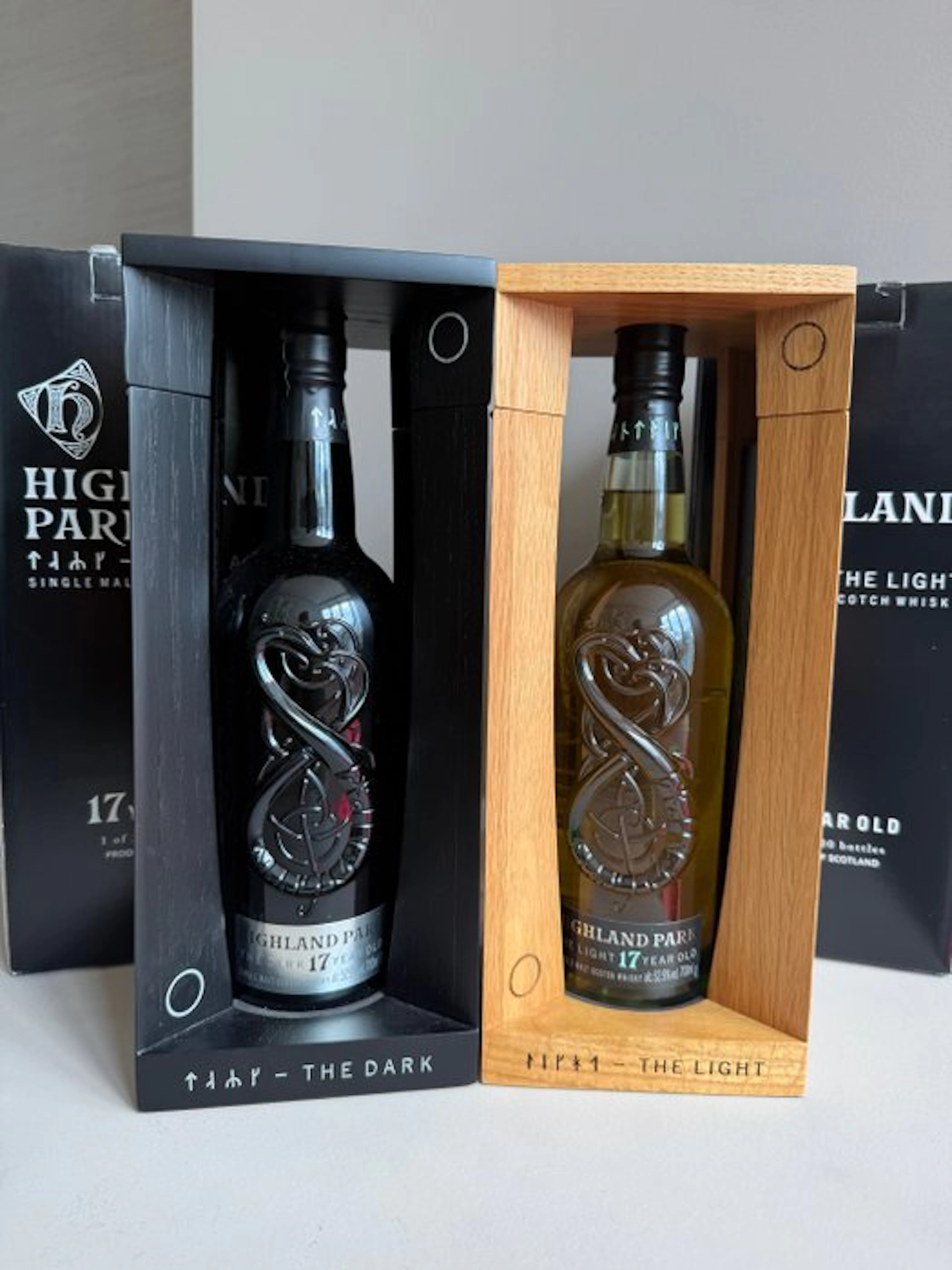 Highland Park 17 years old The Light & The Dark - 700ml - 2 bottles