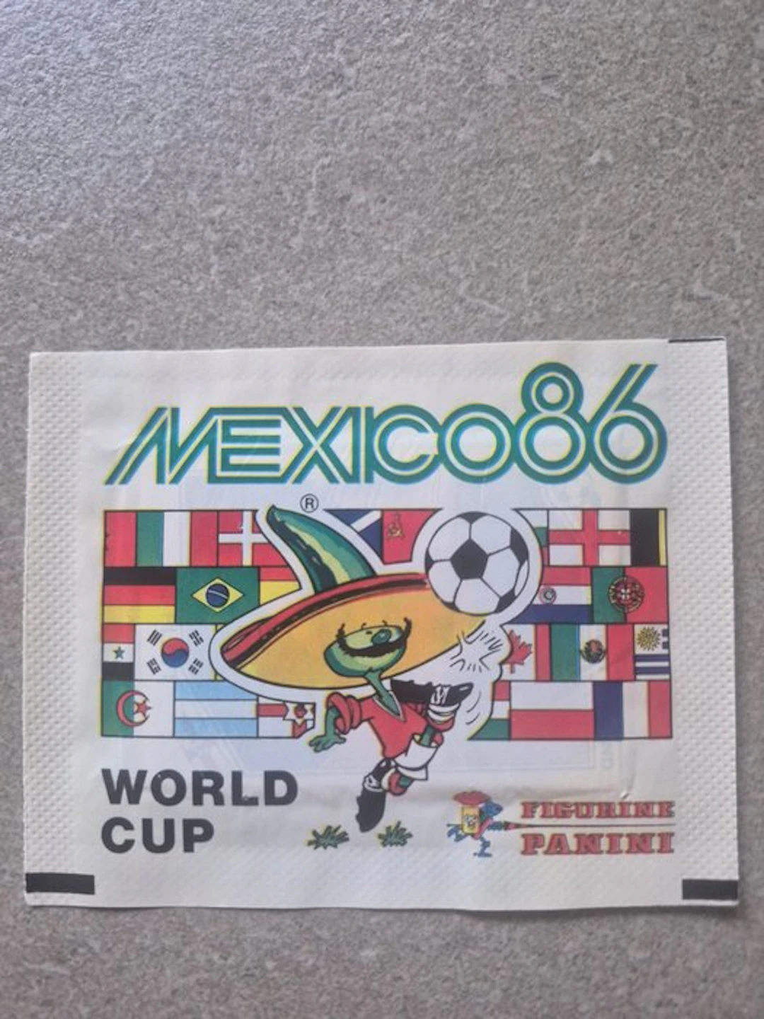 1986 Panini World Cup Stickers Original packaging Pack - Near Mint (NM)