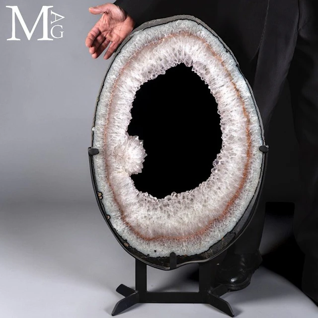 Majestic polished slice of geode