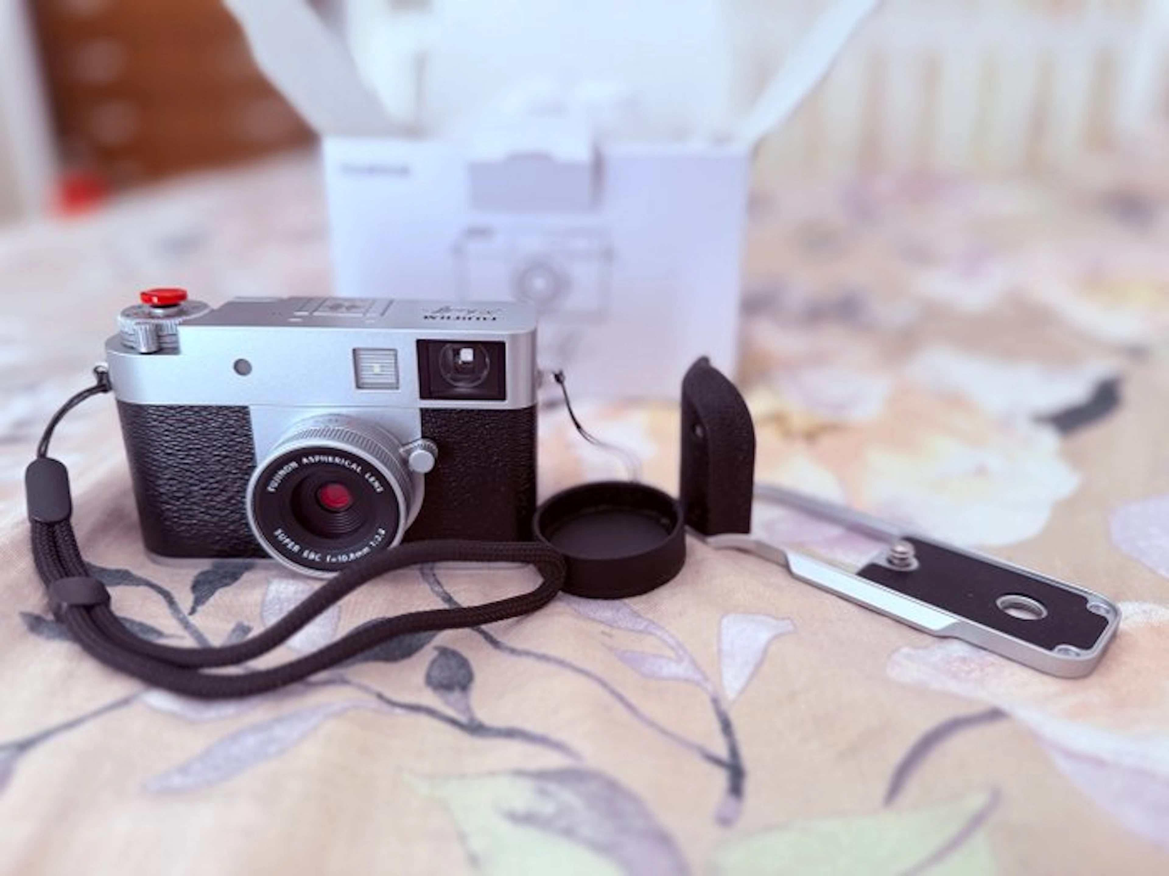 Fujifilm X-Half Digital camera