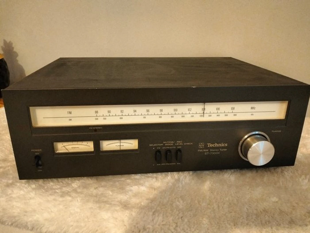 Technics - ST-7300K / 2-Band AM/FM Stereo Tuner