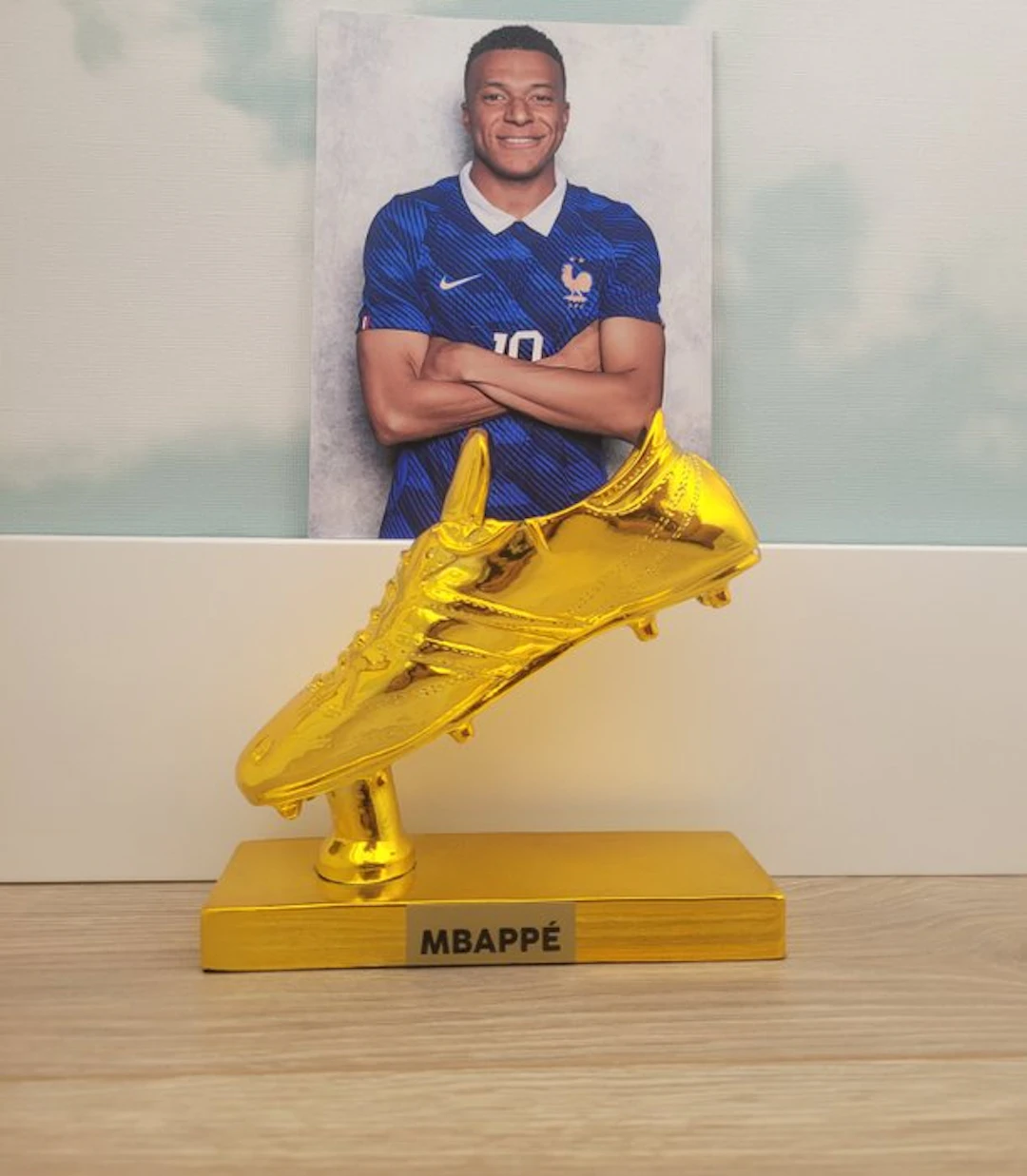 2024-2025 - Kylian Mbappé - Golden Boot Trophy + Photography