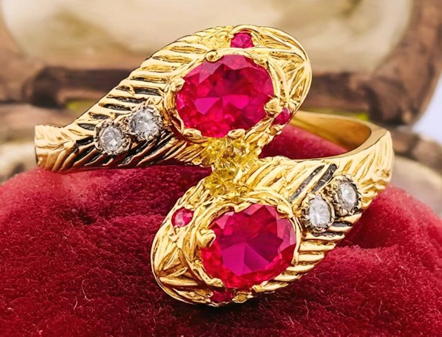 No reserve price - Ring - 9 kt. Yellow gold, Silver Ruby - Diamond