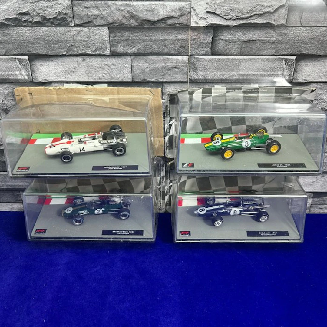 1:43 - Model race car (4) - Lotto 4 modellini 1:43...