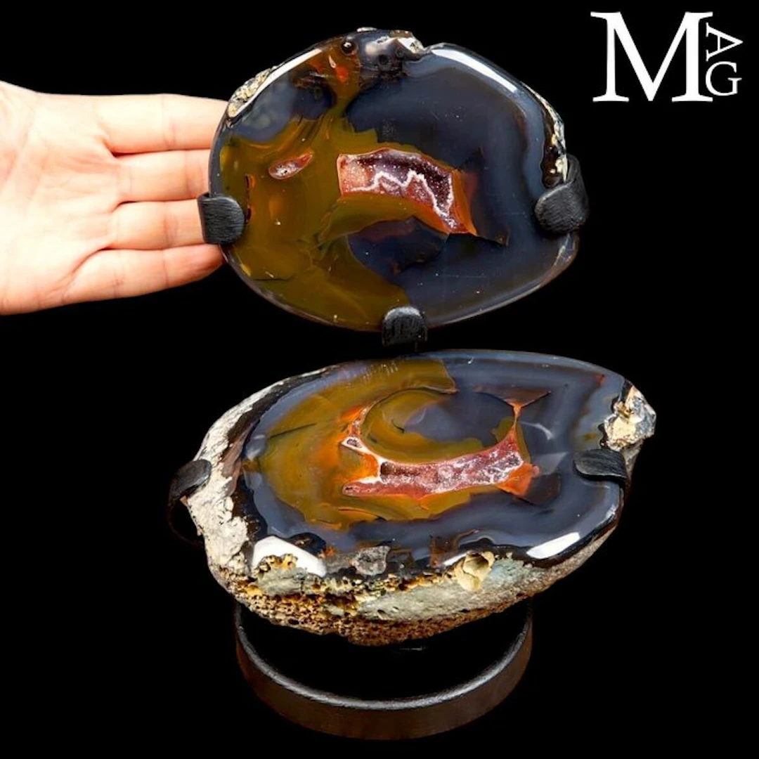 Stunning Blue Agate Geode with Red Chalcedony - Mineral...