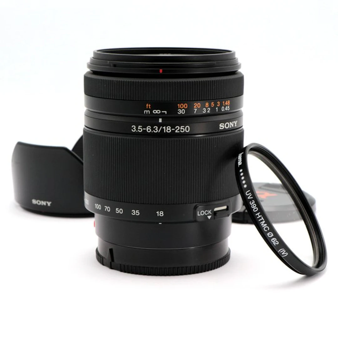 Sony DT 18-250mm f/3.5-6.3 zoomlens #SONY ZOOM LENS Zoomlens