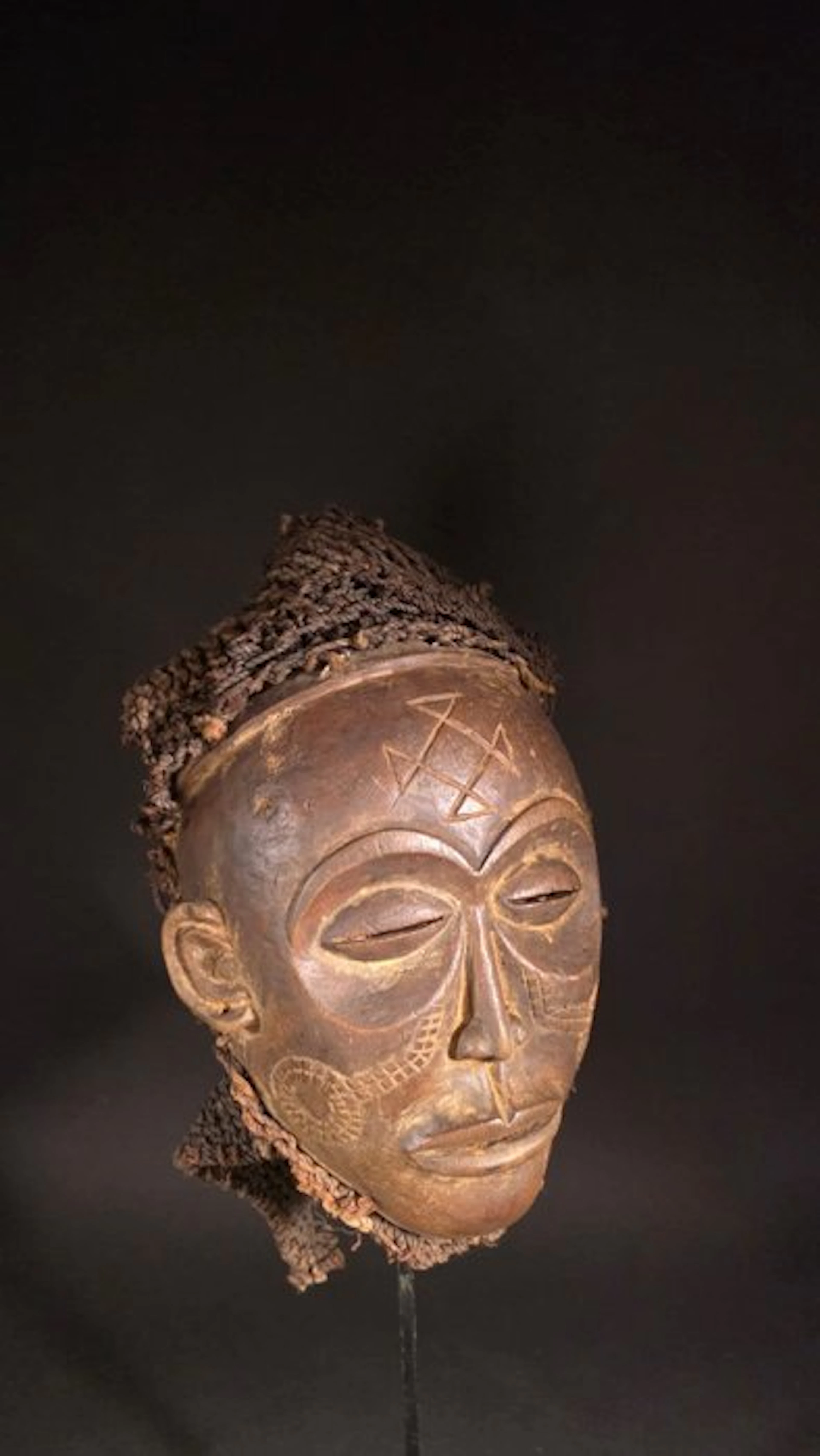 Wooden mask - Tchokwe - Angola
