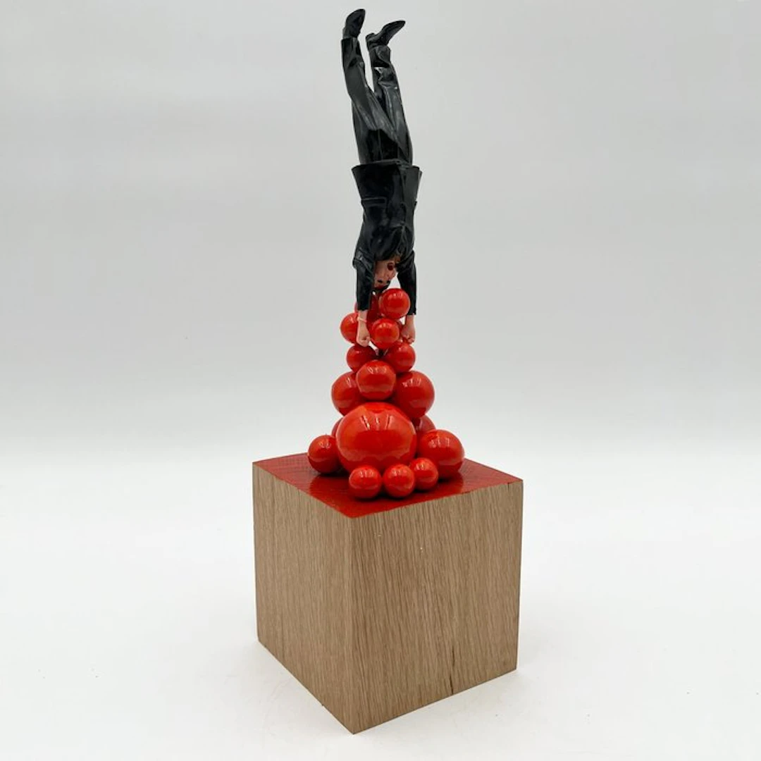 Coco de Paris - Upside down on orange balls