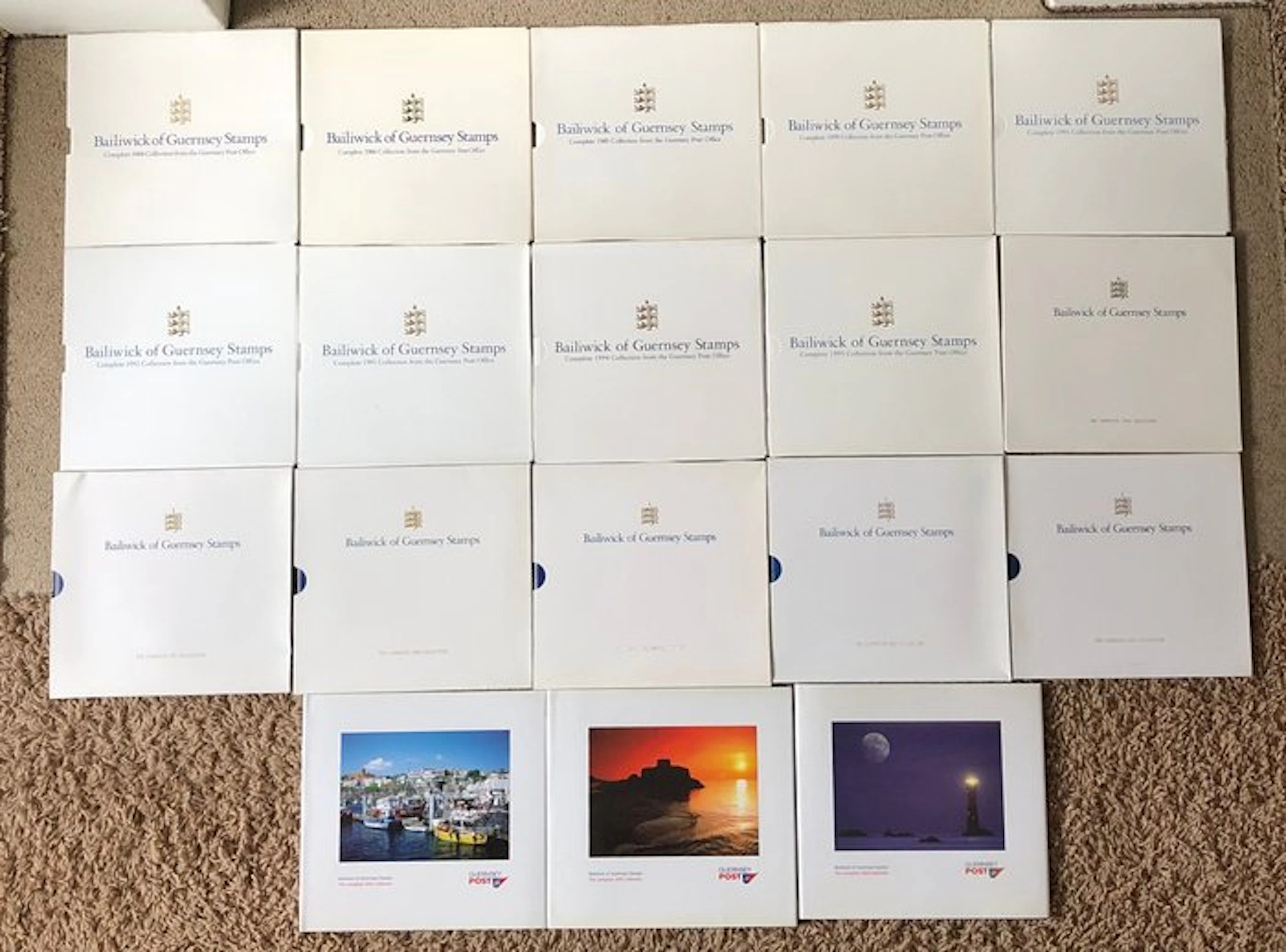 Guernsey 1984/2004 - Clean lot of 18 yearbooks from the specified years