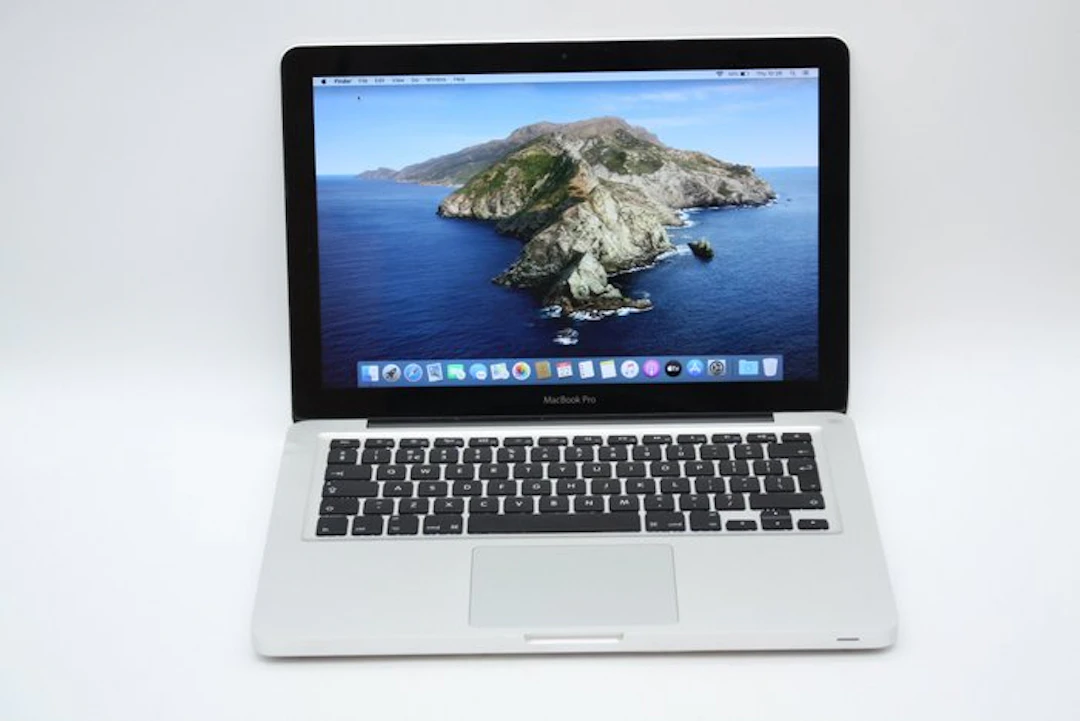 Rare find: Apple MacBook Pro 13 inch | Intel Core i5...