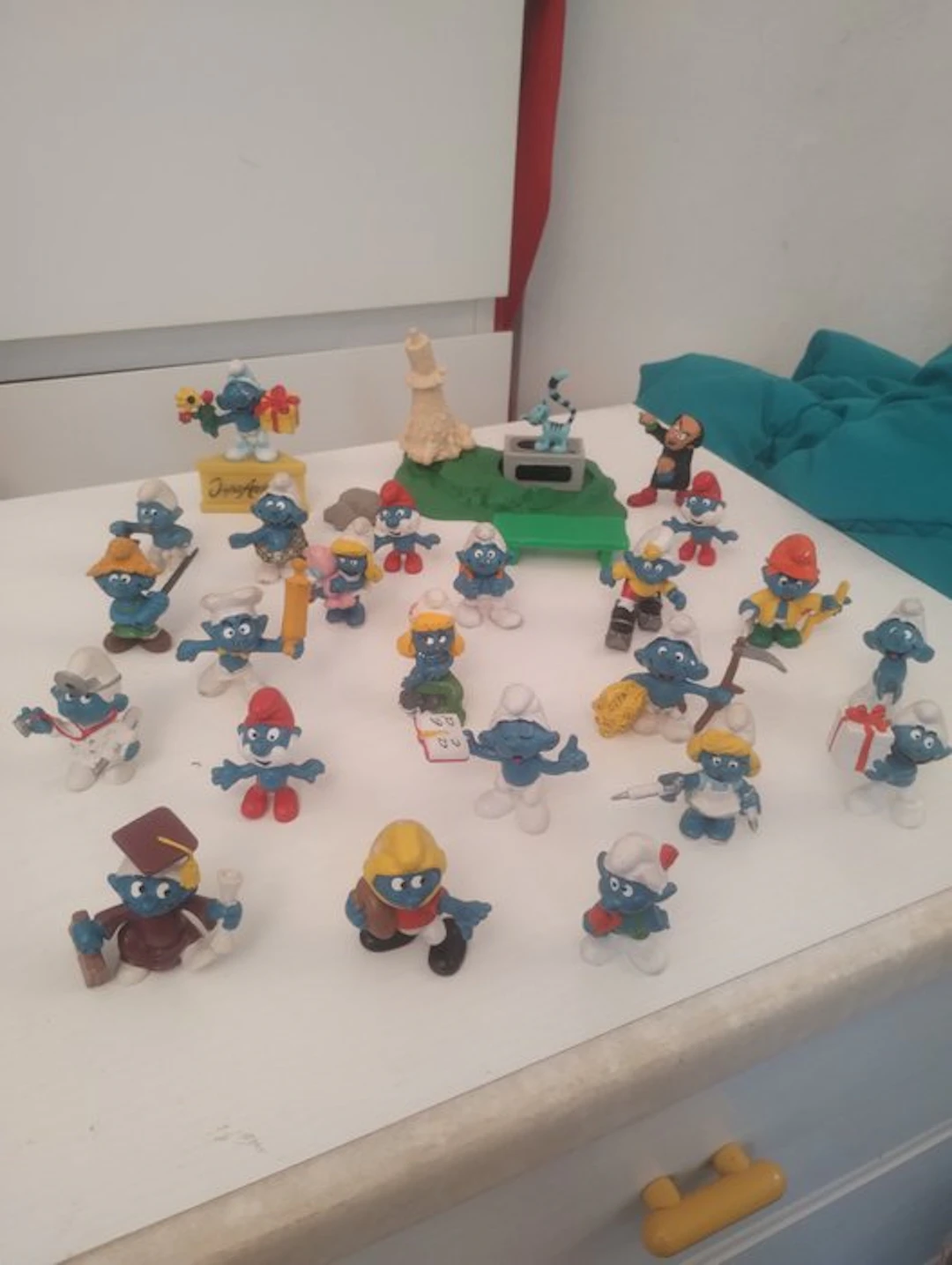 Peyo Schleich - Toy Puffi - set di 23 Puffi più parti per...