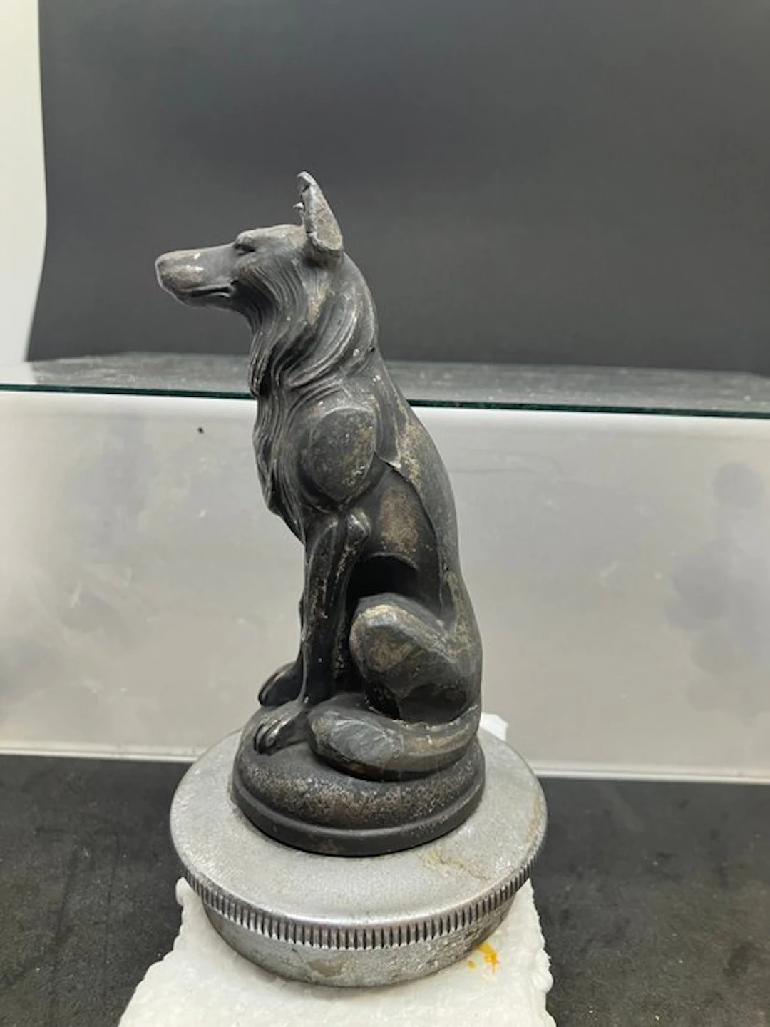 ruffony - Oscar Ruffony (1874-1946) - Mascot - Chien assis - Bronze, Metal