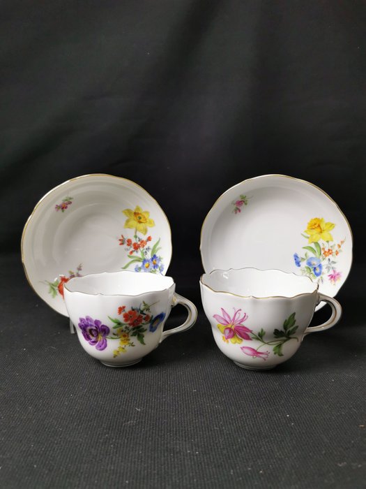 Meissen - Blume 3 - Tazze da caffè con piattini - Coffee set (4) - Porcelain