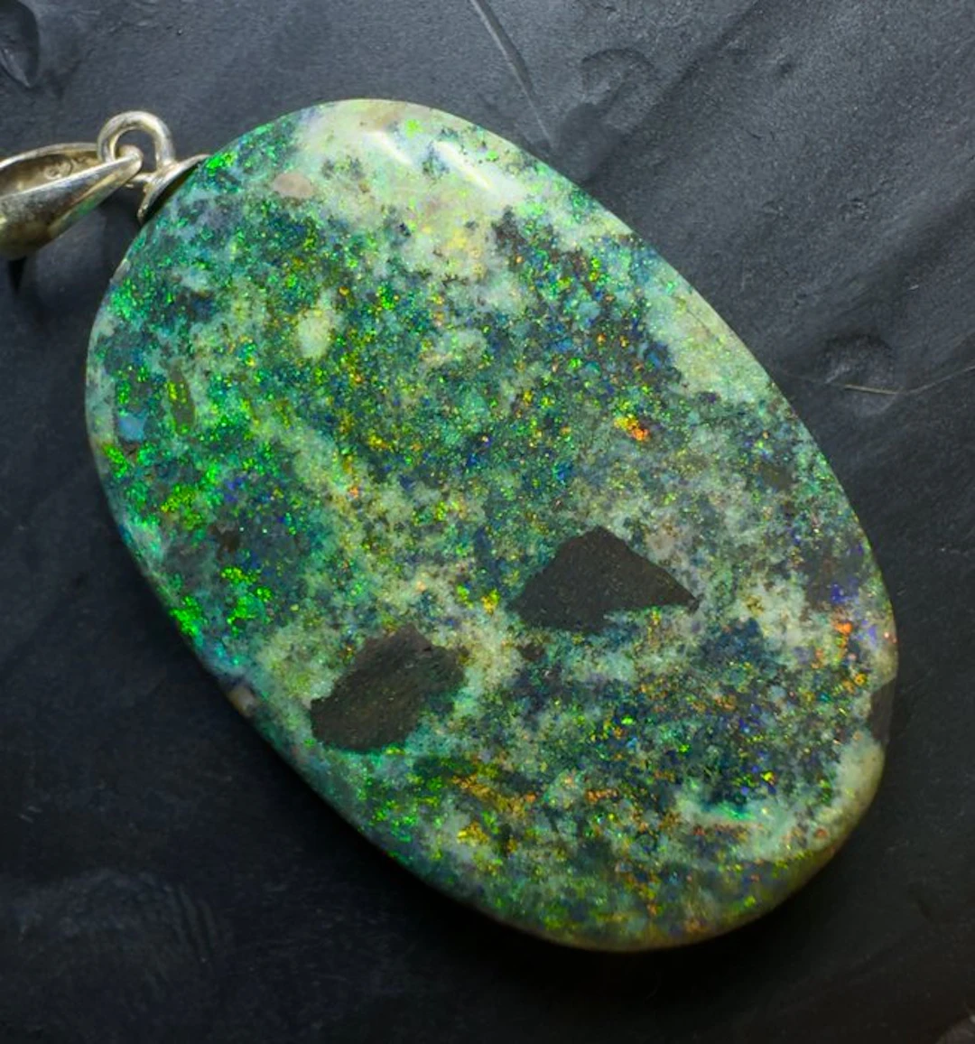 Opal Pendant - Height: 36 mm - Width: 19 mm- 4 g - (1)