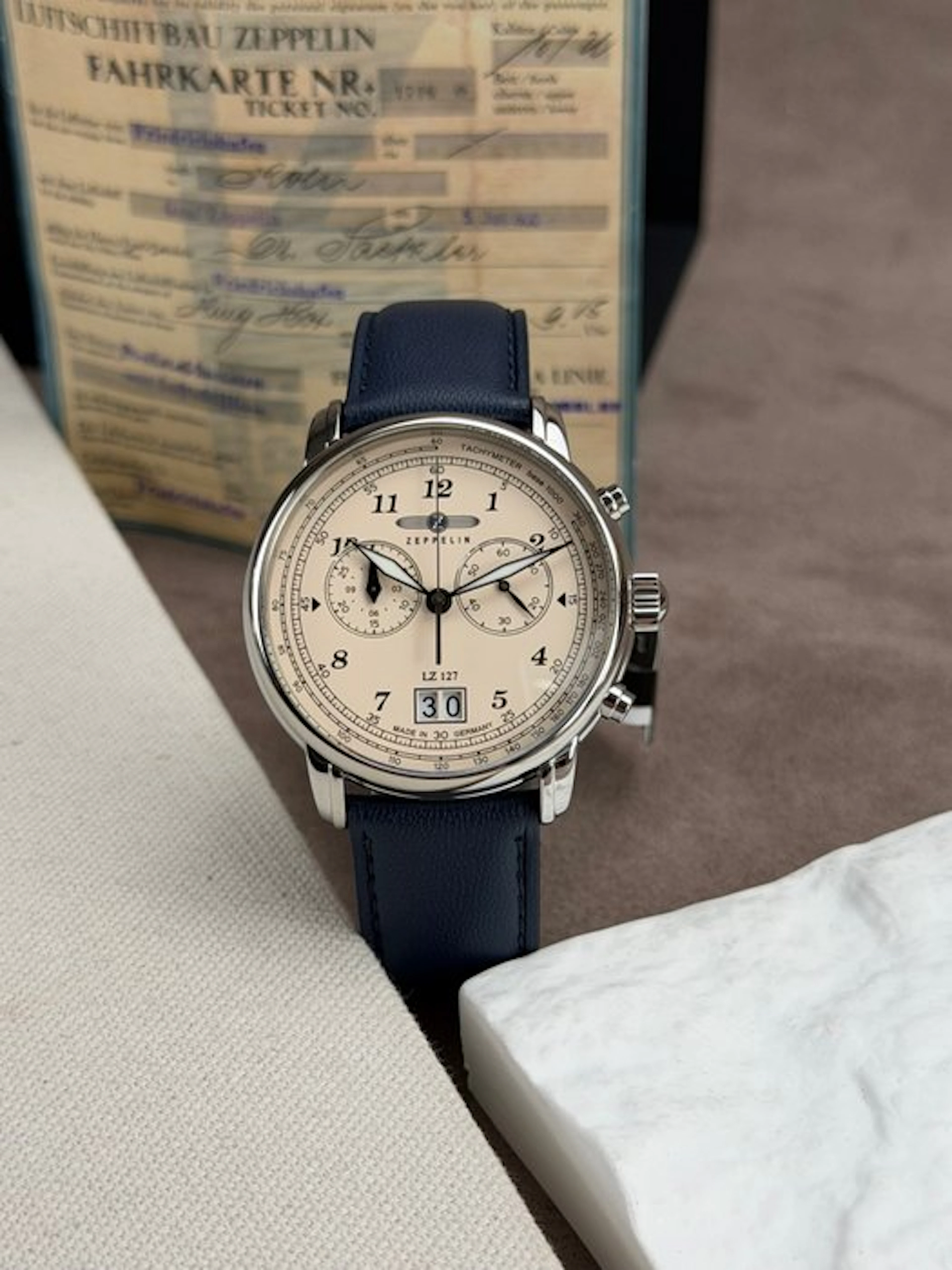 Zeppelin - Chronograph Date Graf Zeppelin - 8684-1 - Men - 2020-2025