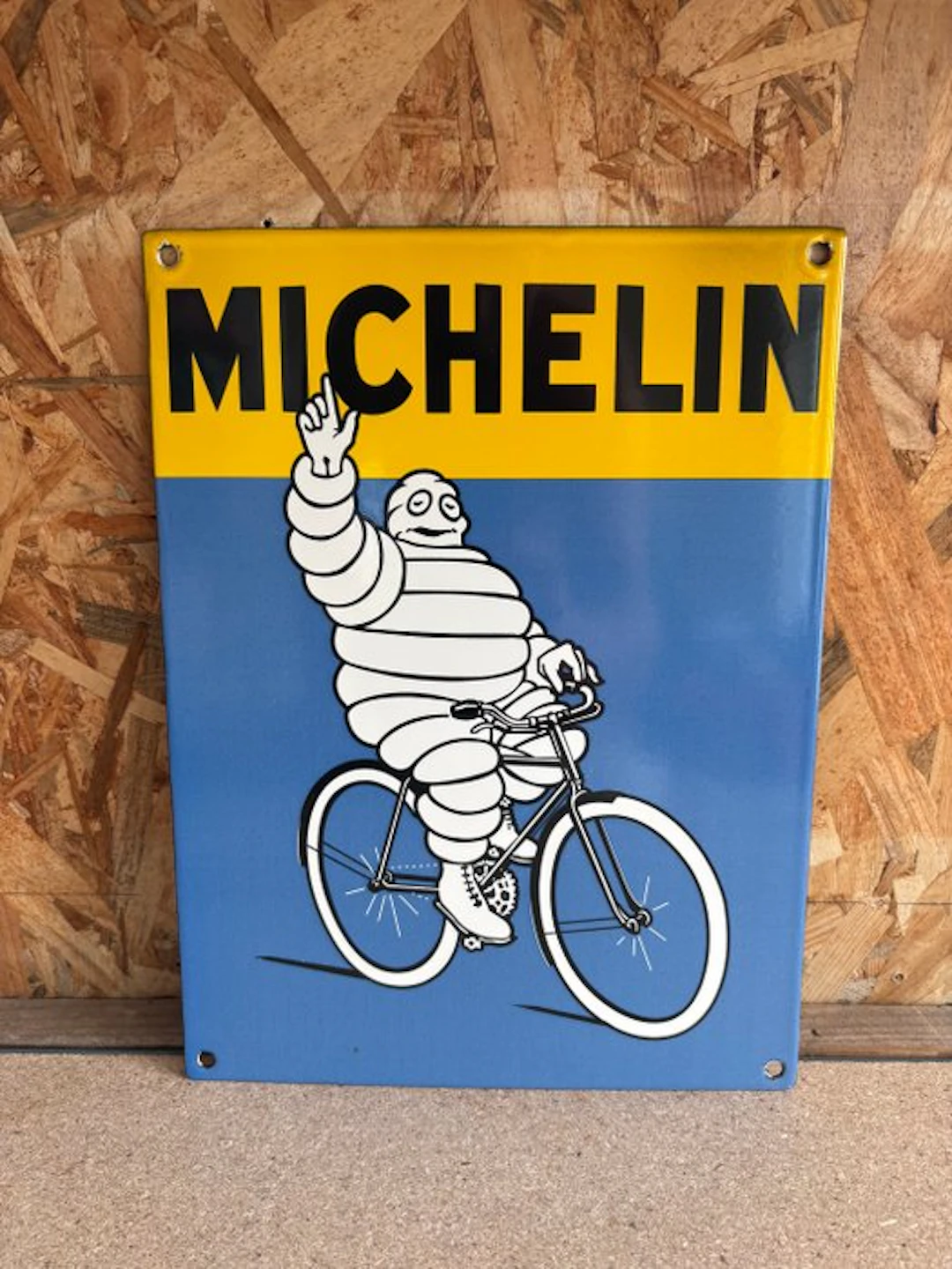 Magnificent enameled plaque - Michelin Bibendum - Enamel plate - Steel