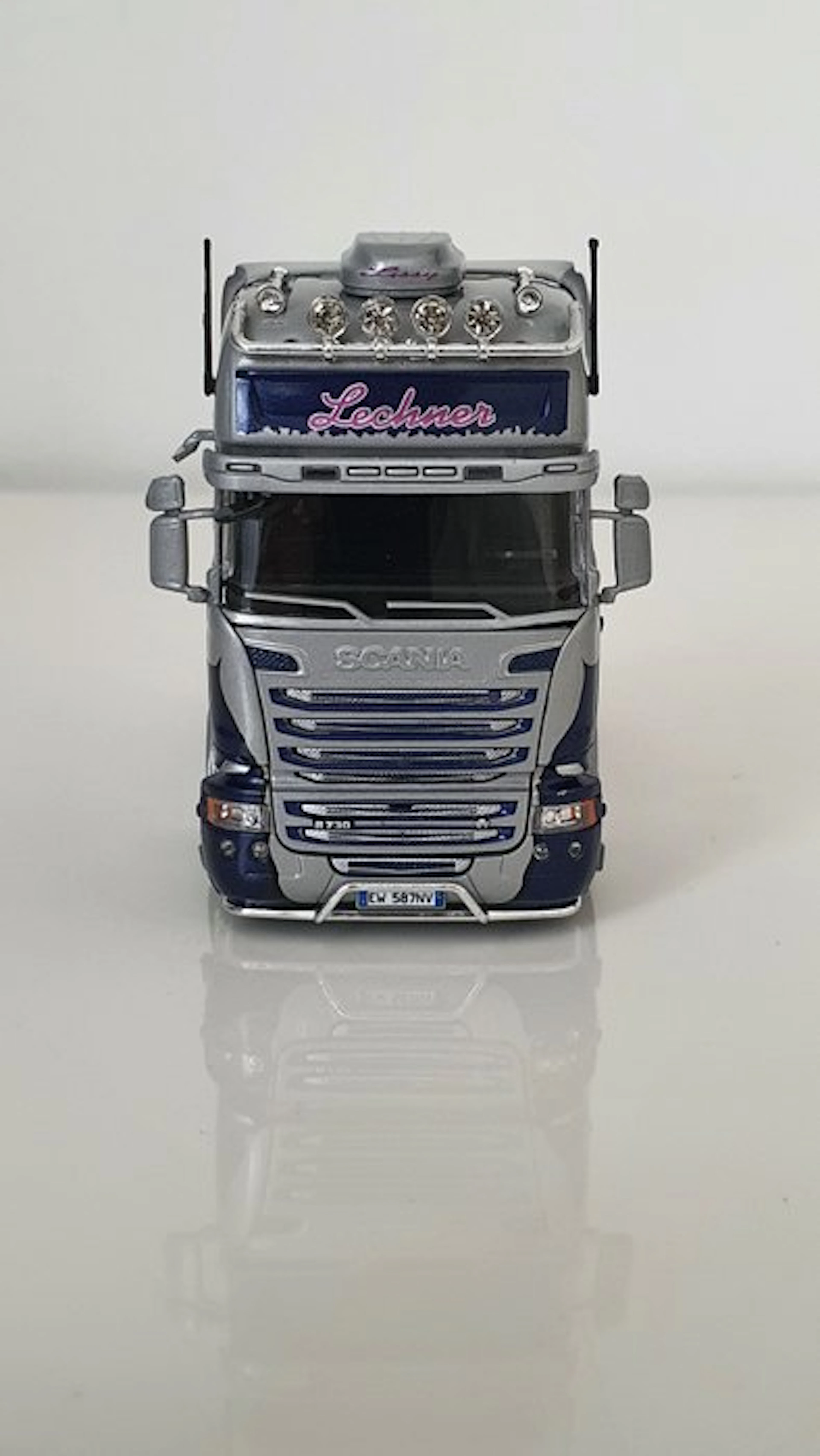 Tekno 1:50 - Model truck - Scania R730 Zugmaschine