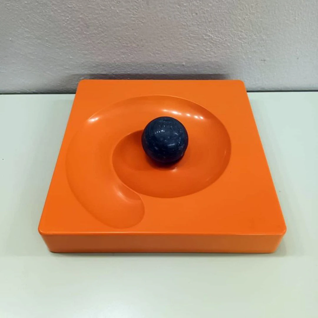 Artemide - Eleonore Peduzzi Riva - Ashtray - spyros...