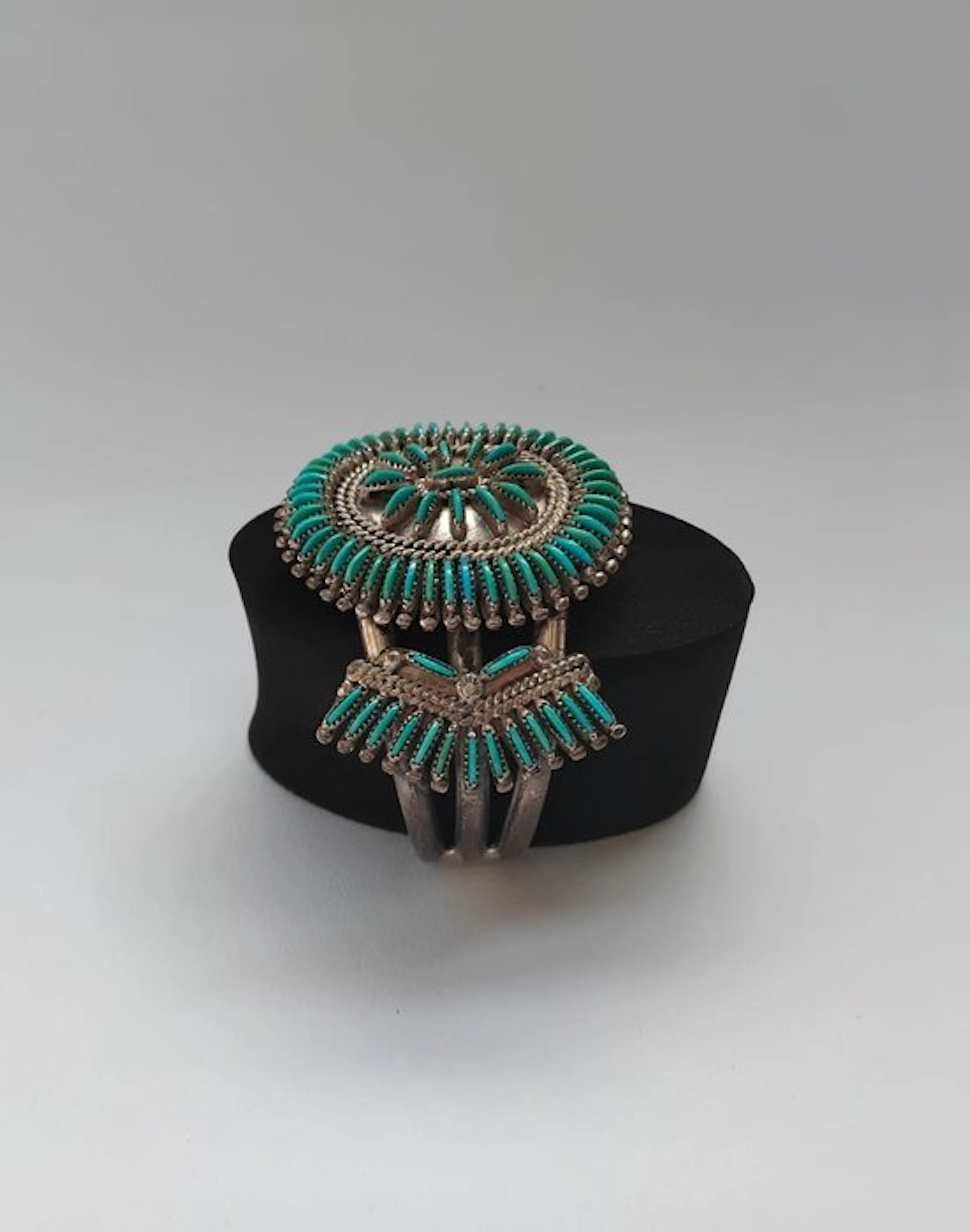 Bangle Silver Turquoise - Zuni Bracelet J.S. Bells