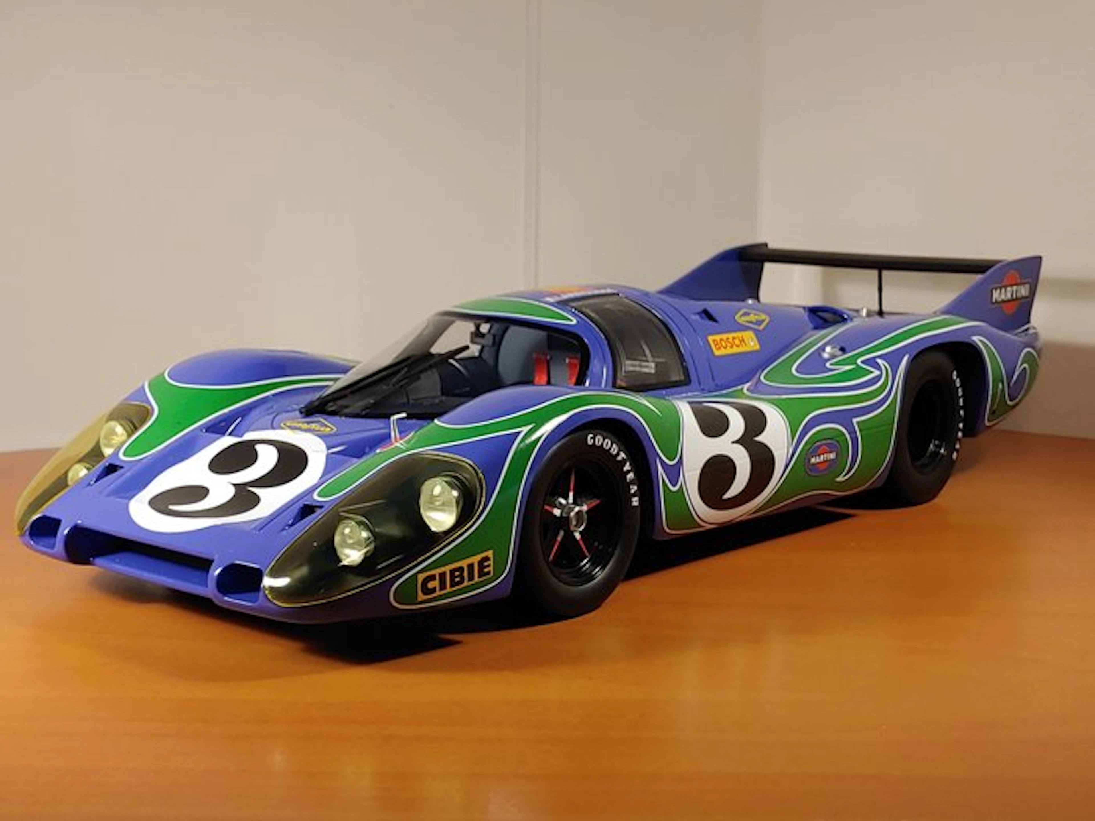 CMR 1:12 - Model race car - Porsche 917 Long Tail #3...