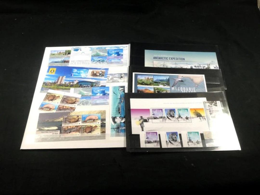 Australian Antarctic Territory - Mint collection from the...