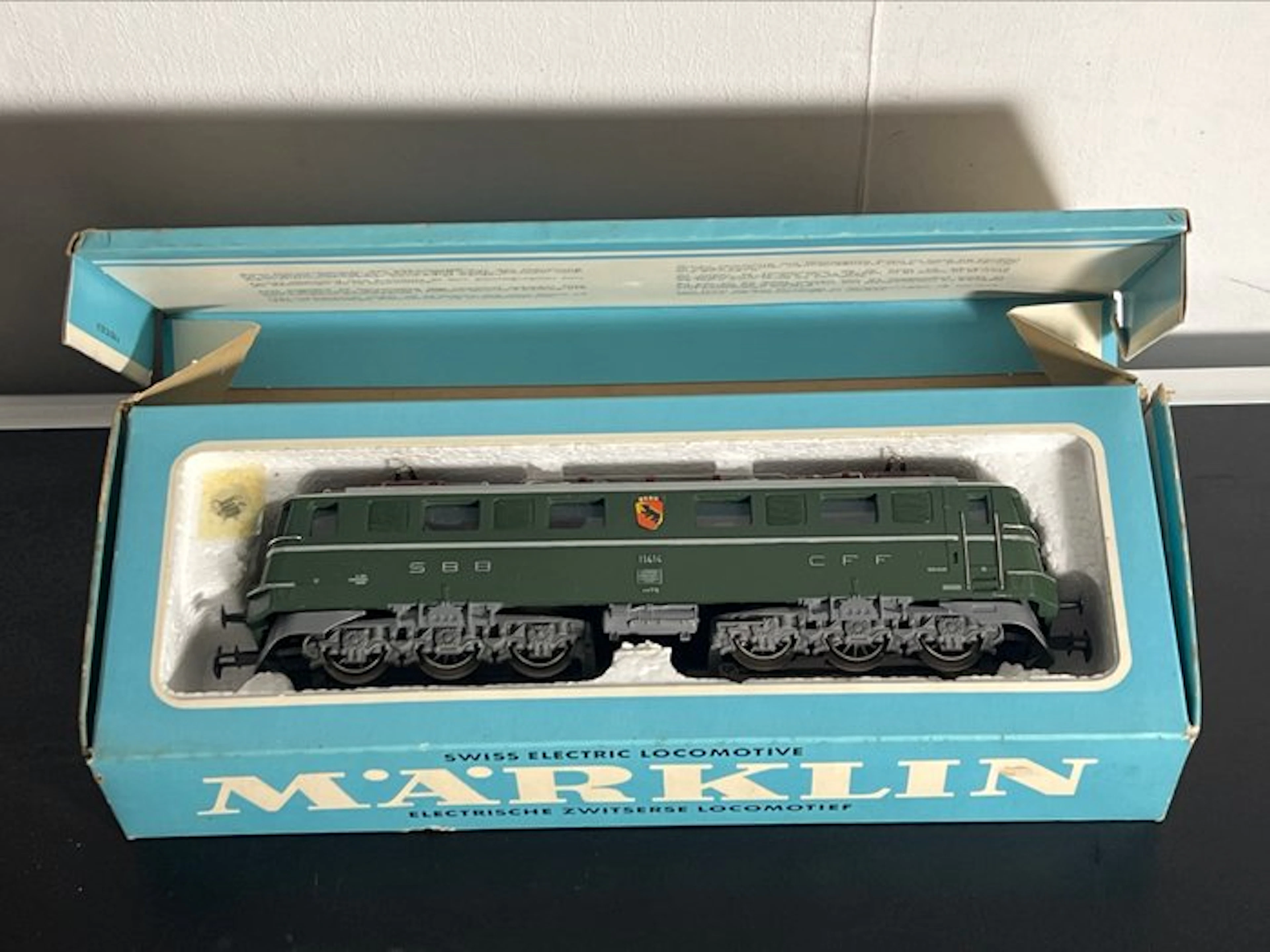 Märklin H0 - 3050 - Steam locomotive with tender (1) - Ae 6/6 - SBB, CFF