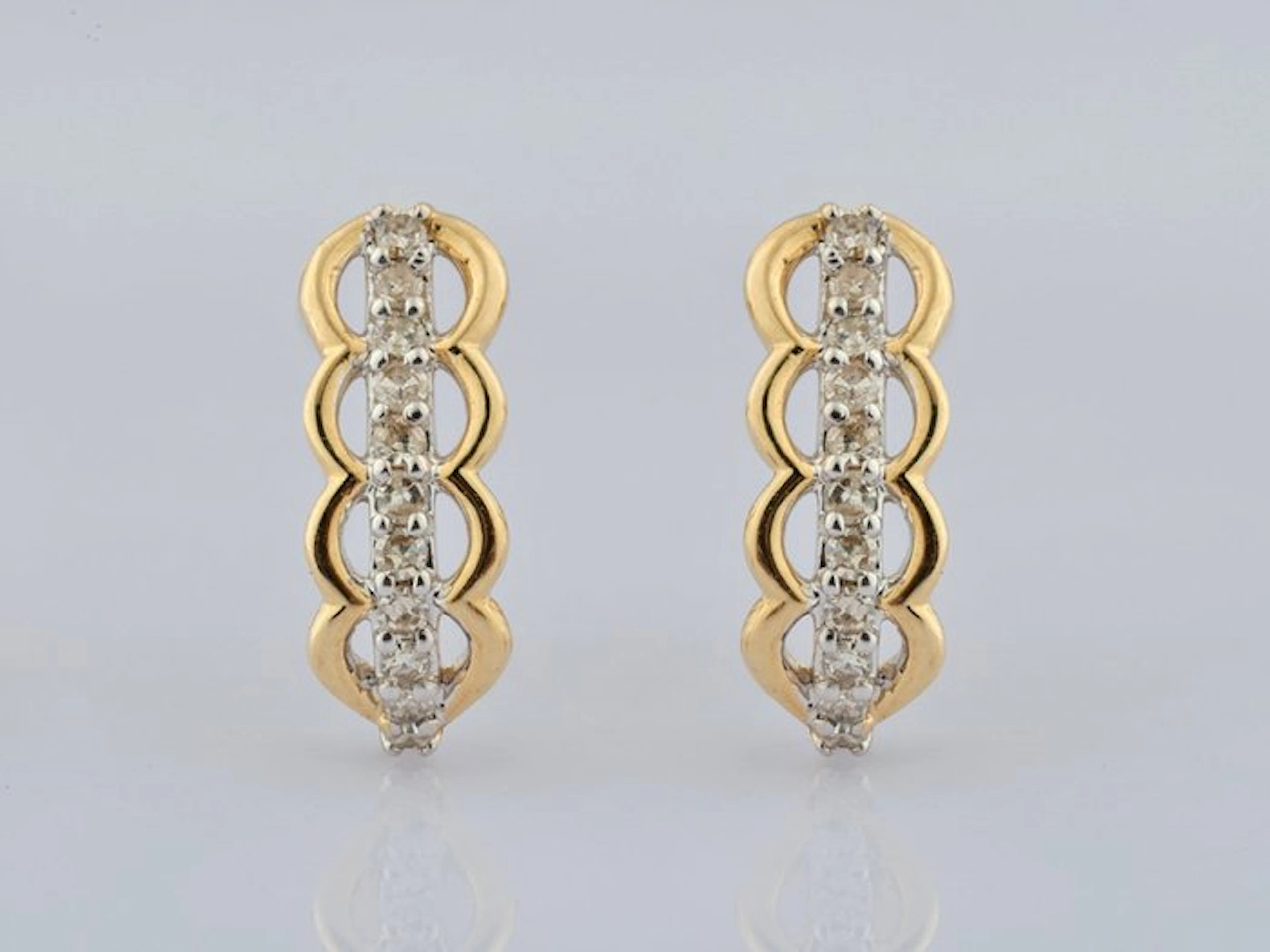 No reserve price - Earrings - 14 kt. Yellow gold - 0.10ct. tw. Diamond