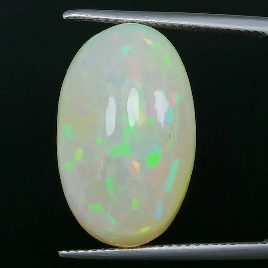 Opal - 15.61 ct - Instituto Gemólogico Español (IGE) - Intense Color Game