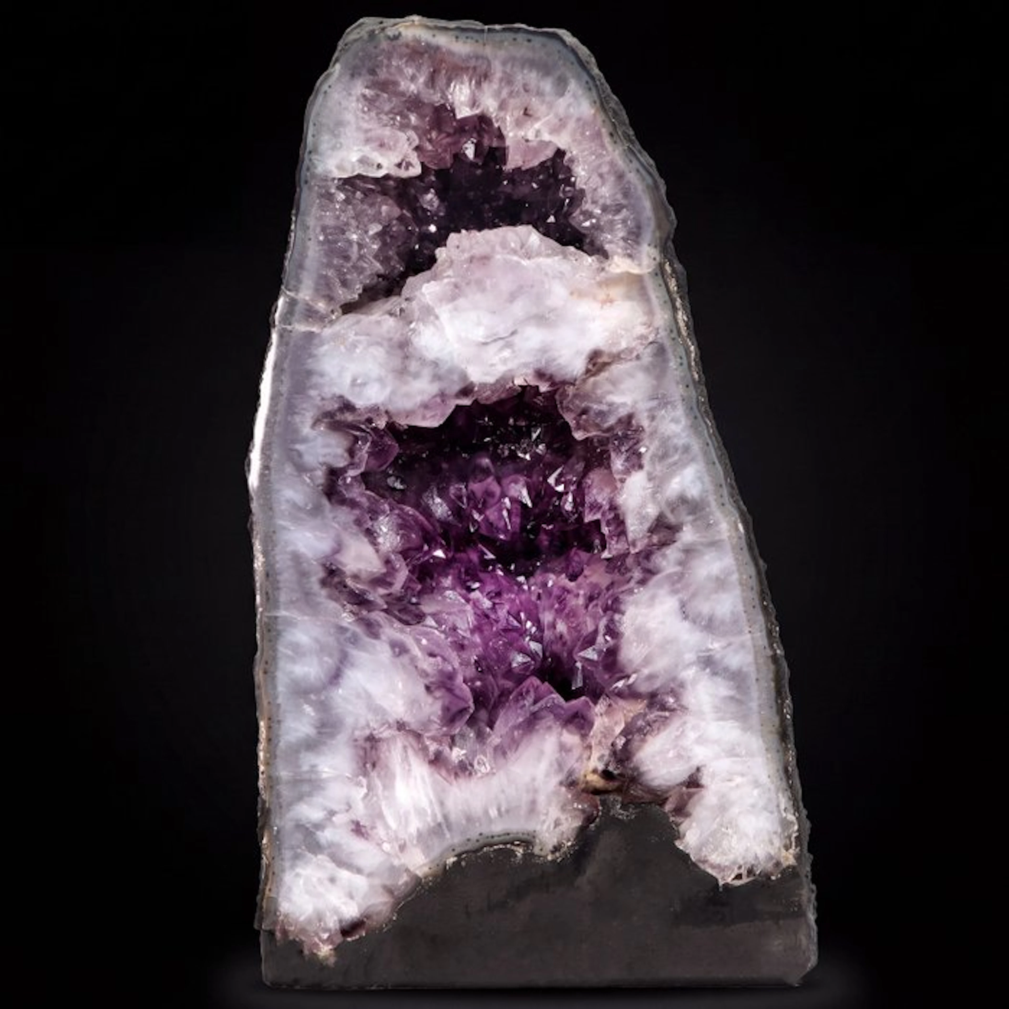 Amethyst - Geode - 34x19x16 cm- 12 kg