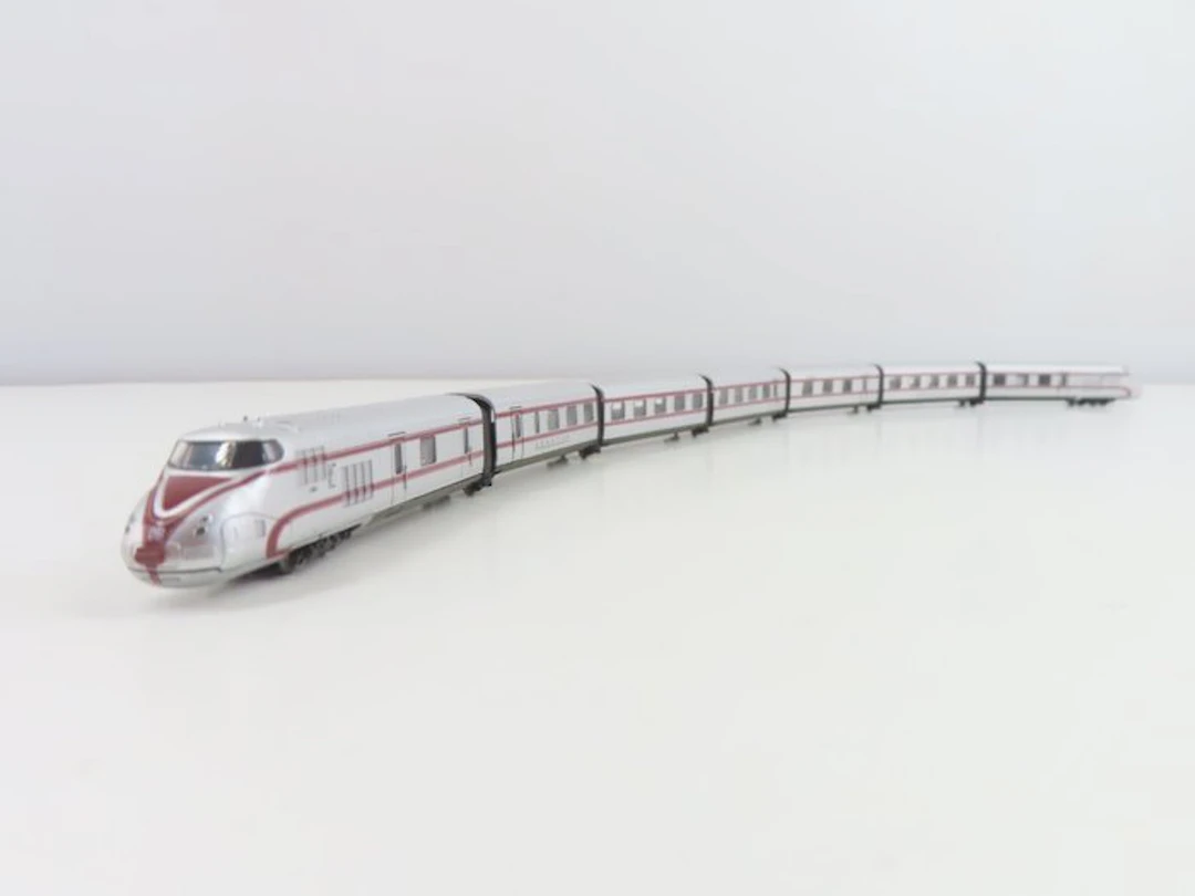 Märklin Z - 88100 - Train unit (1) - 7-piece set VT 10.5 "Senator" - DB