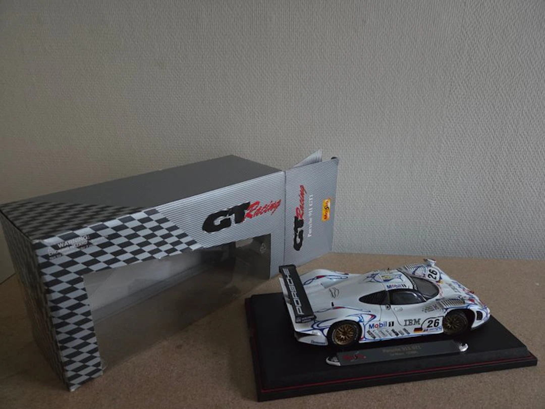 Maisto 1:18 - Model car - Porsche - Maisto — Porsche 911 GT1 No