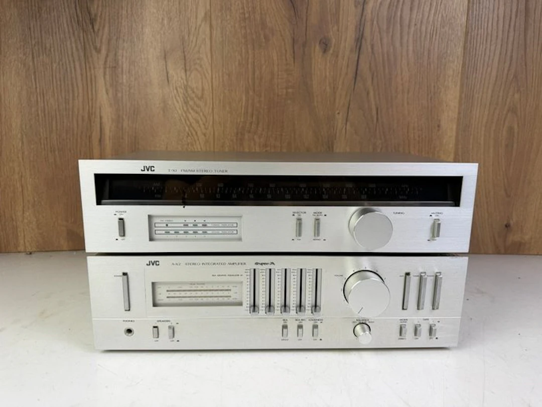 JVC - A-X2 - T-X1 Stereo set