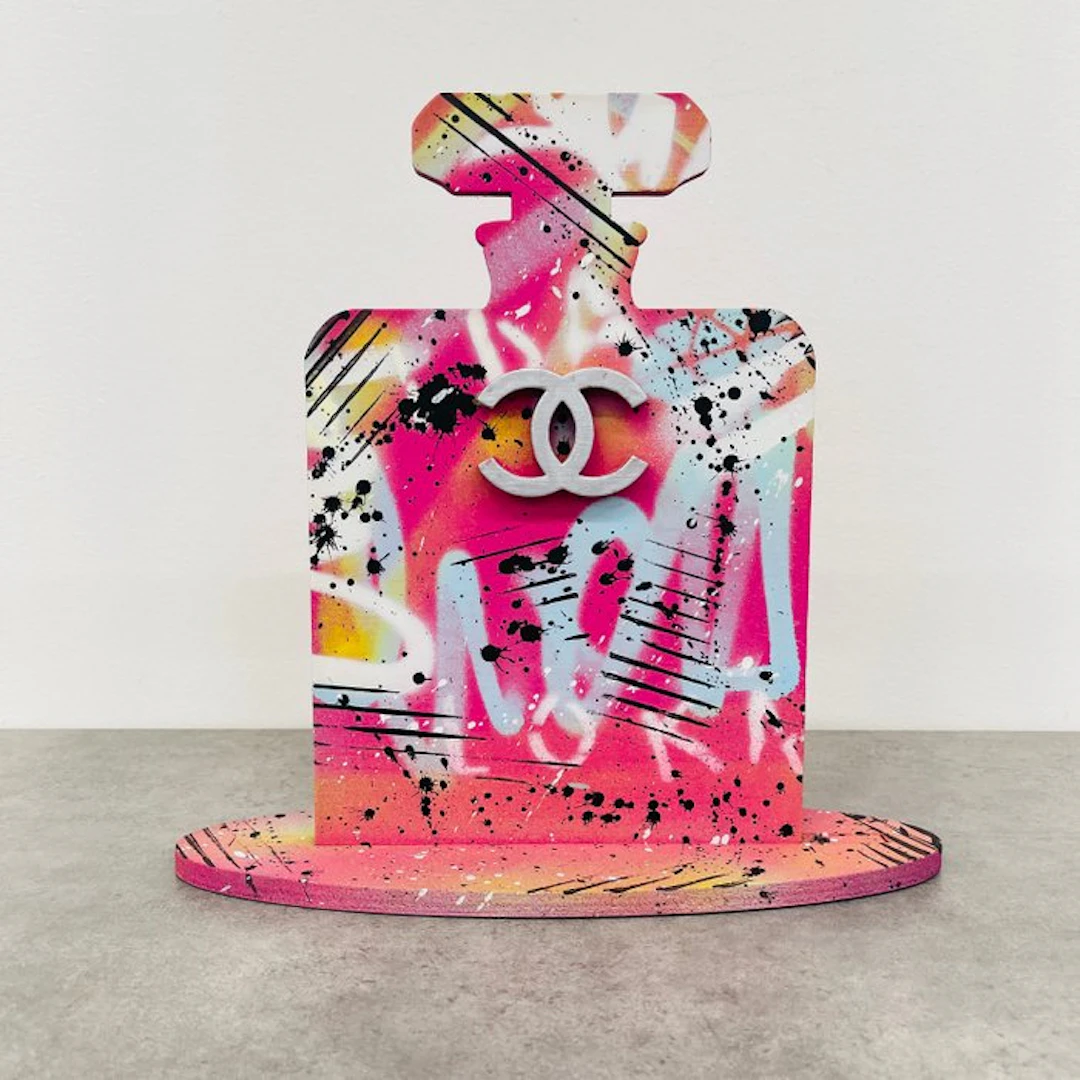 AIIROH - Wood Sculpture - Chanel N5