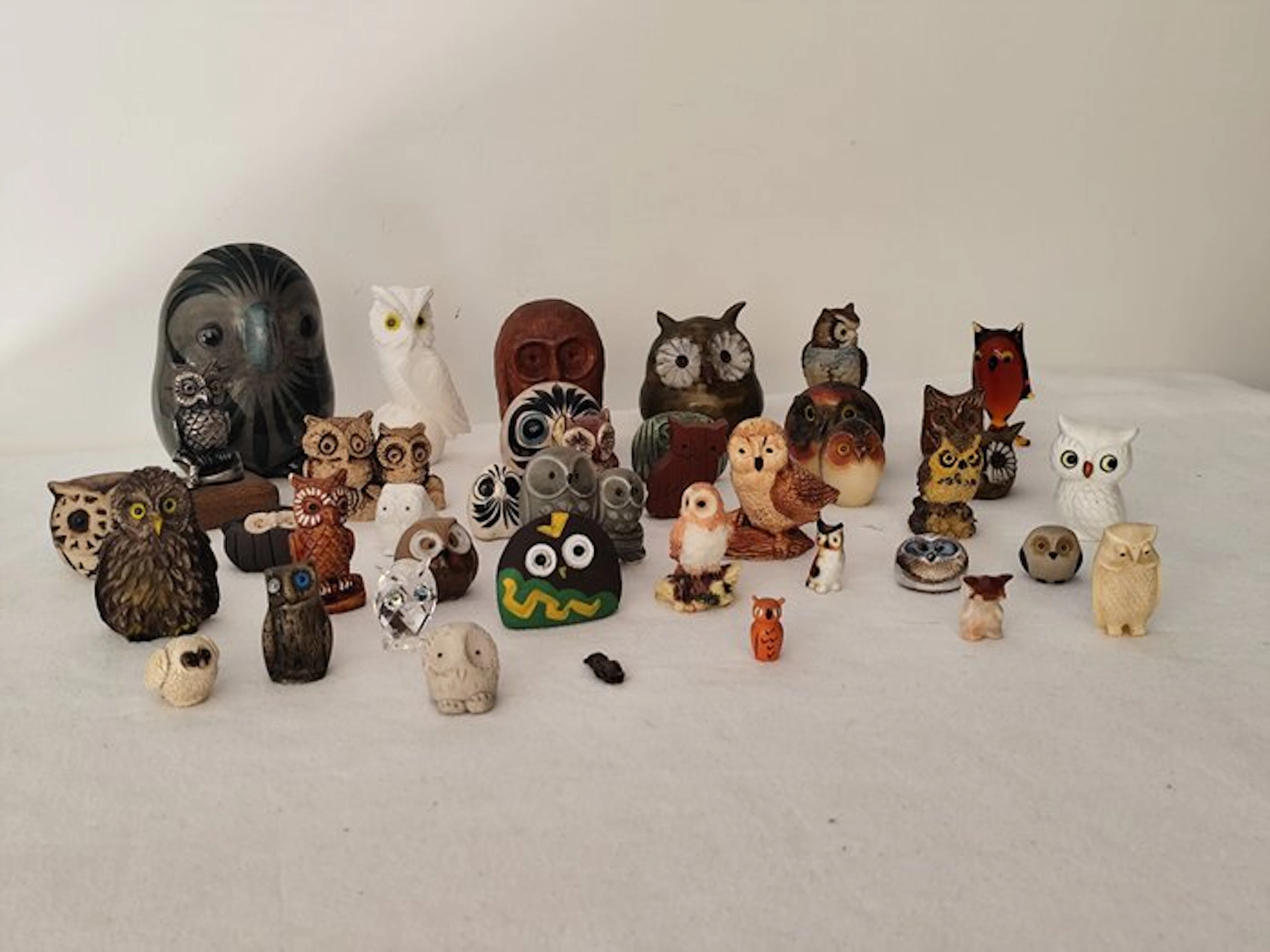 Animal themed collection - Assortment of 40 owl figurines